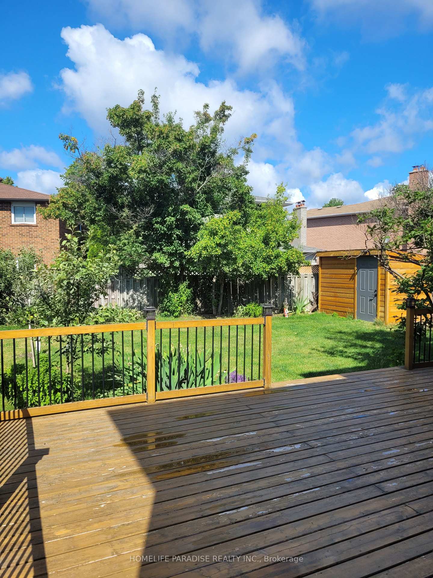 Photo 15 of 46 Mcquarrie Lane, Vaughan, Maple — HOMEH