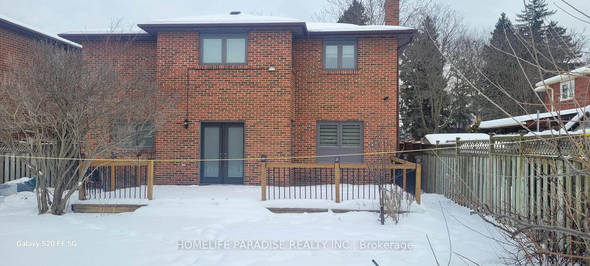 Photo 18 of 46 Mcquarrie Lane, Vaughan, Maple — HOMEH