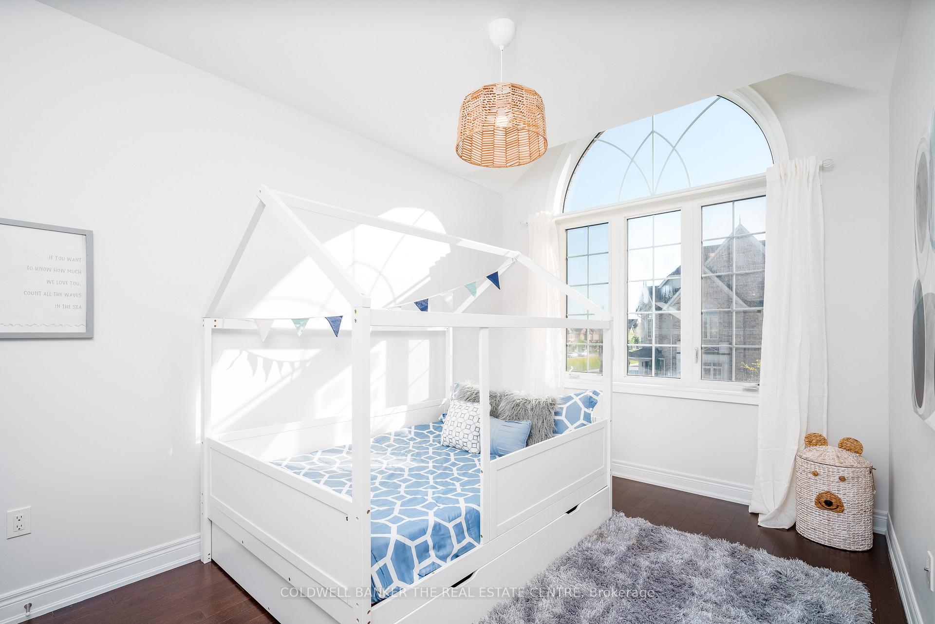 Photo 18 of 3 Aster Drive, Vaughan, Kleinburg — HOMEH