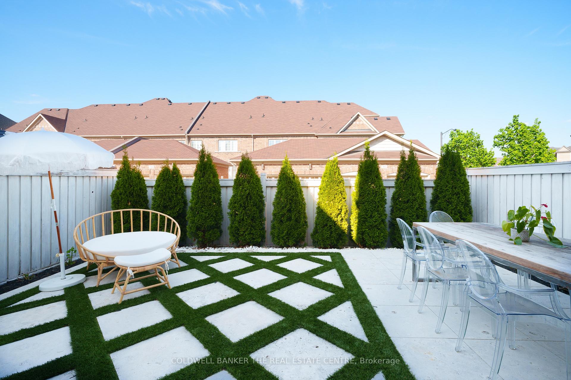 Photo 22 of 3 Aster Drive, Vaughan, Kleinburg — HOMEH
