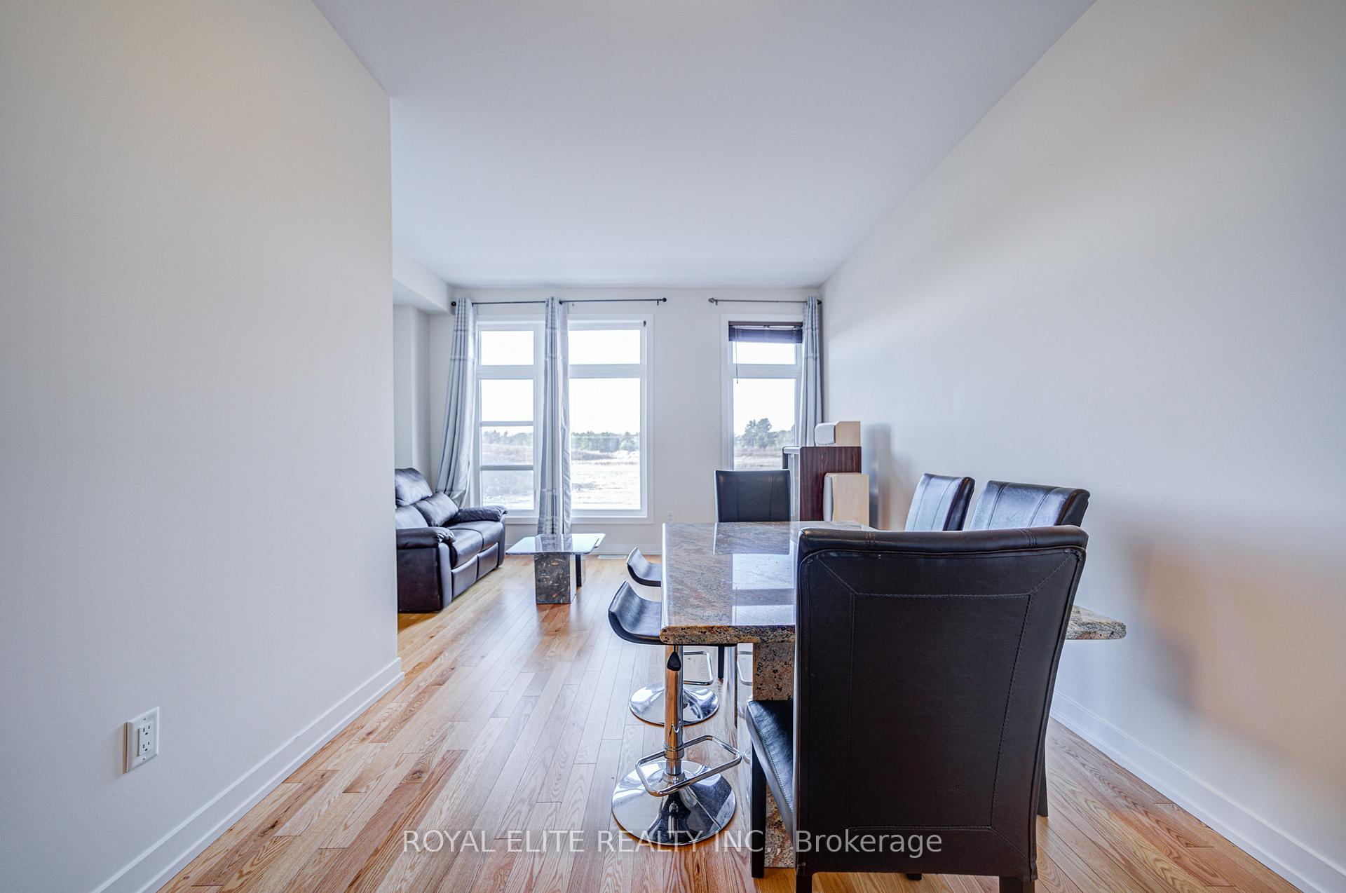 Photo 12 of 2656 Castlegate Crossing, Pickering, Duffin Heights — HOMEH