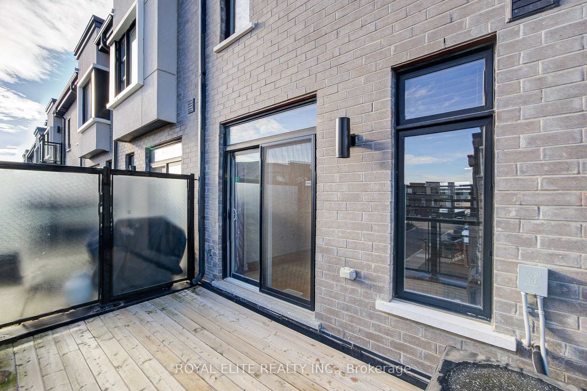 Photo 26 of 2656 Castlegate Crossing, Pickering, Duffin Heights — HOMEH