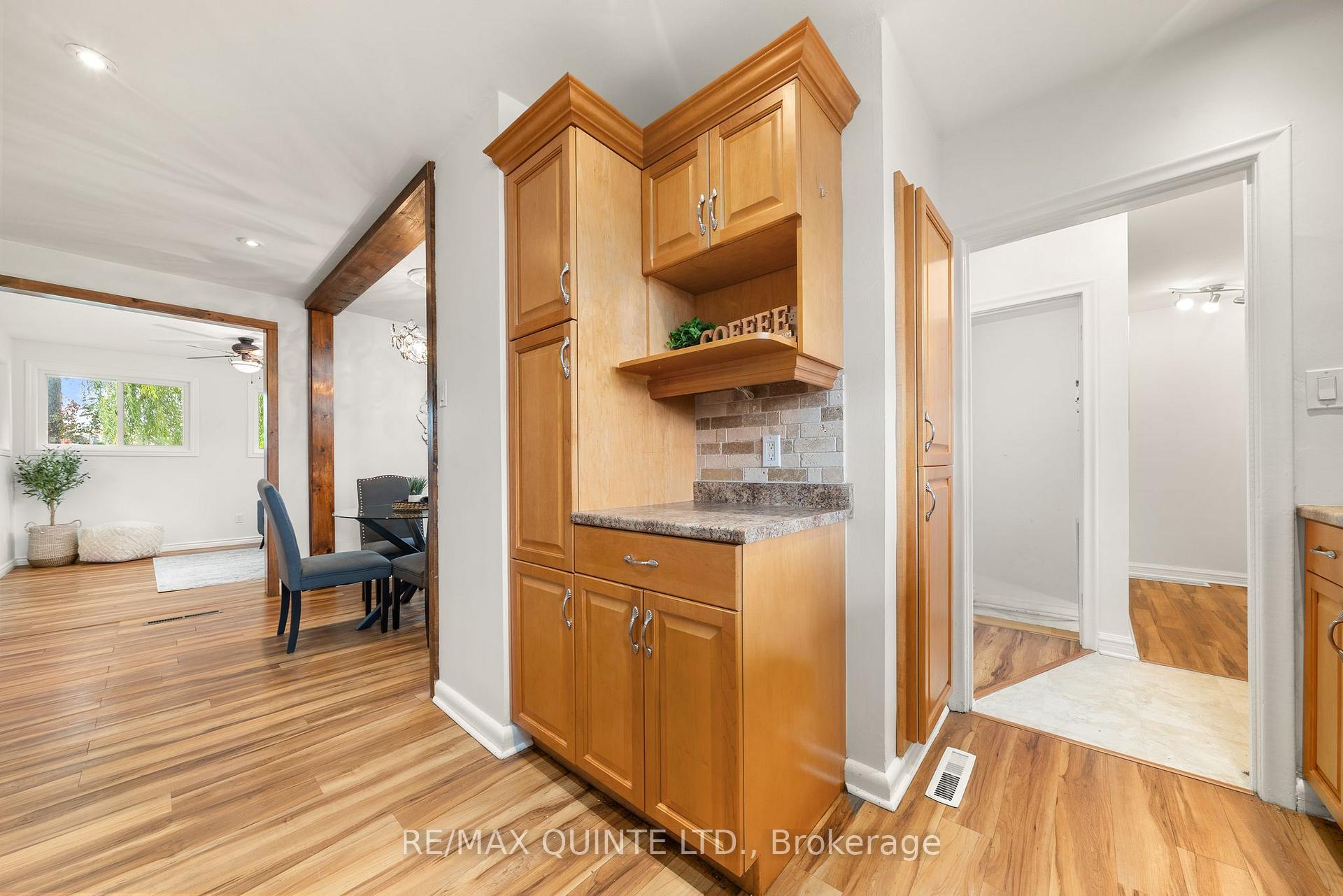Photo 9 of 94 Hastings Drive, Belleville, Belleville Ward — HOMEH