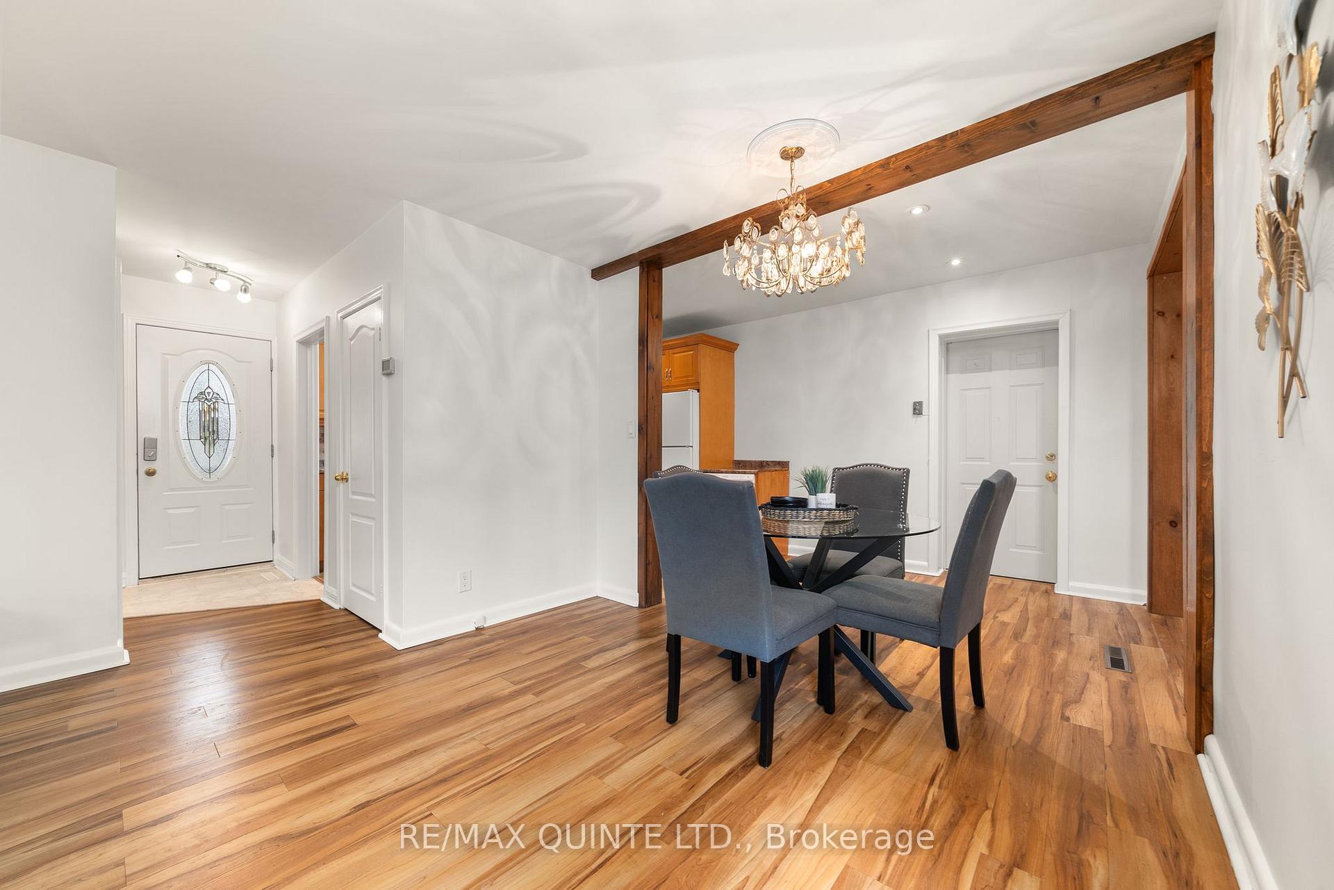 Photo 10 of 94 Hastings Drive, Belleville, Belleville Ward — HOMEH