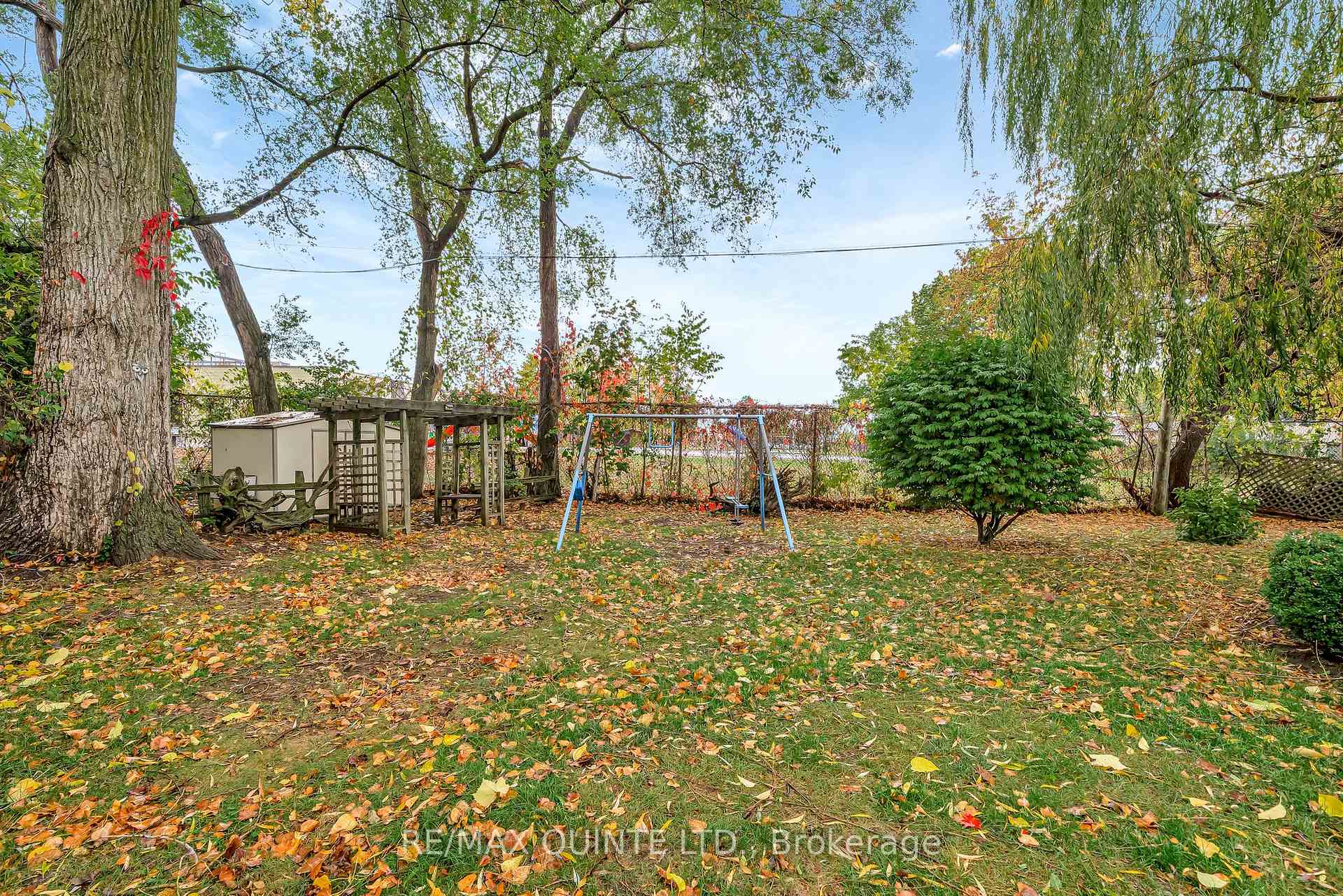 Photo 30 of 94 Hastings Drive, Belleville, Belleville Ward — HOMEH