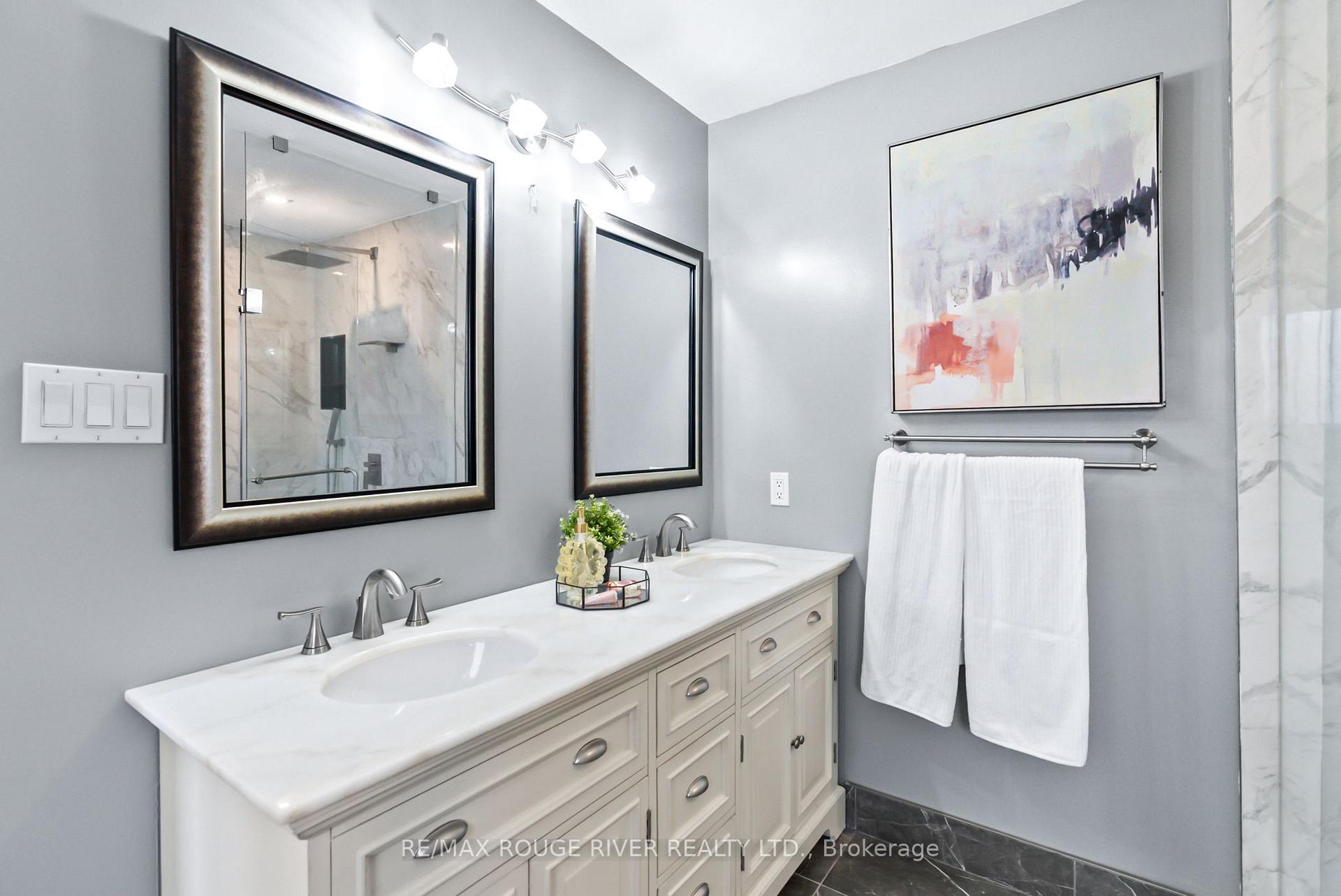 Photo 22 of 41 Valleywood Drive, Whitby, Williamsburg — HOMEH