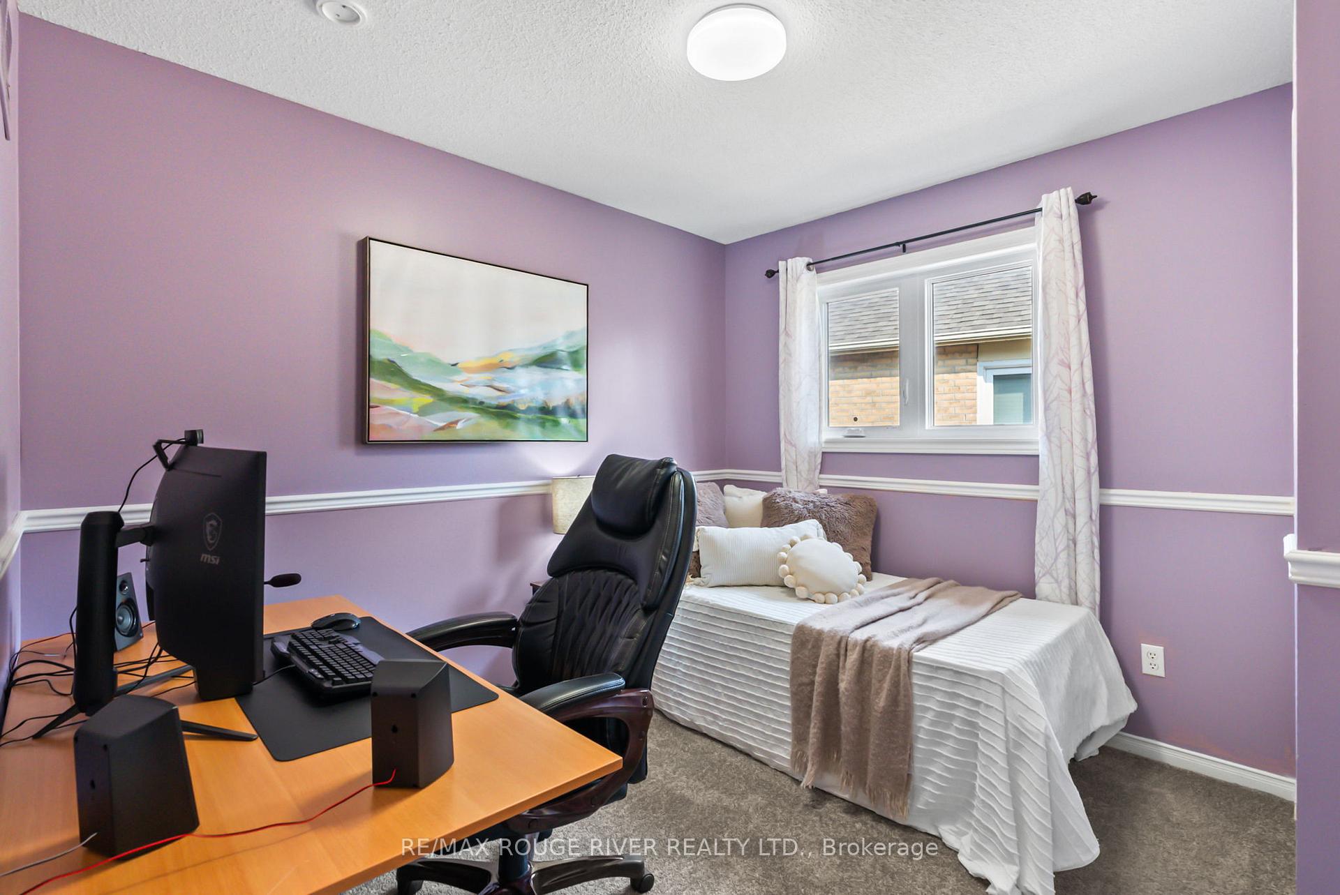 Photo 28 of 41 Valleywood Drive, Whitby, Williamsburg — HOMEH