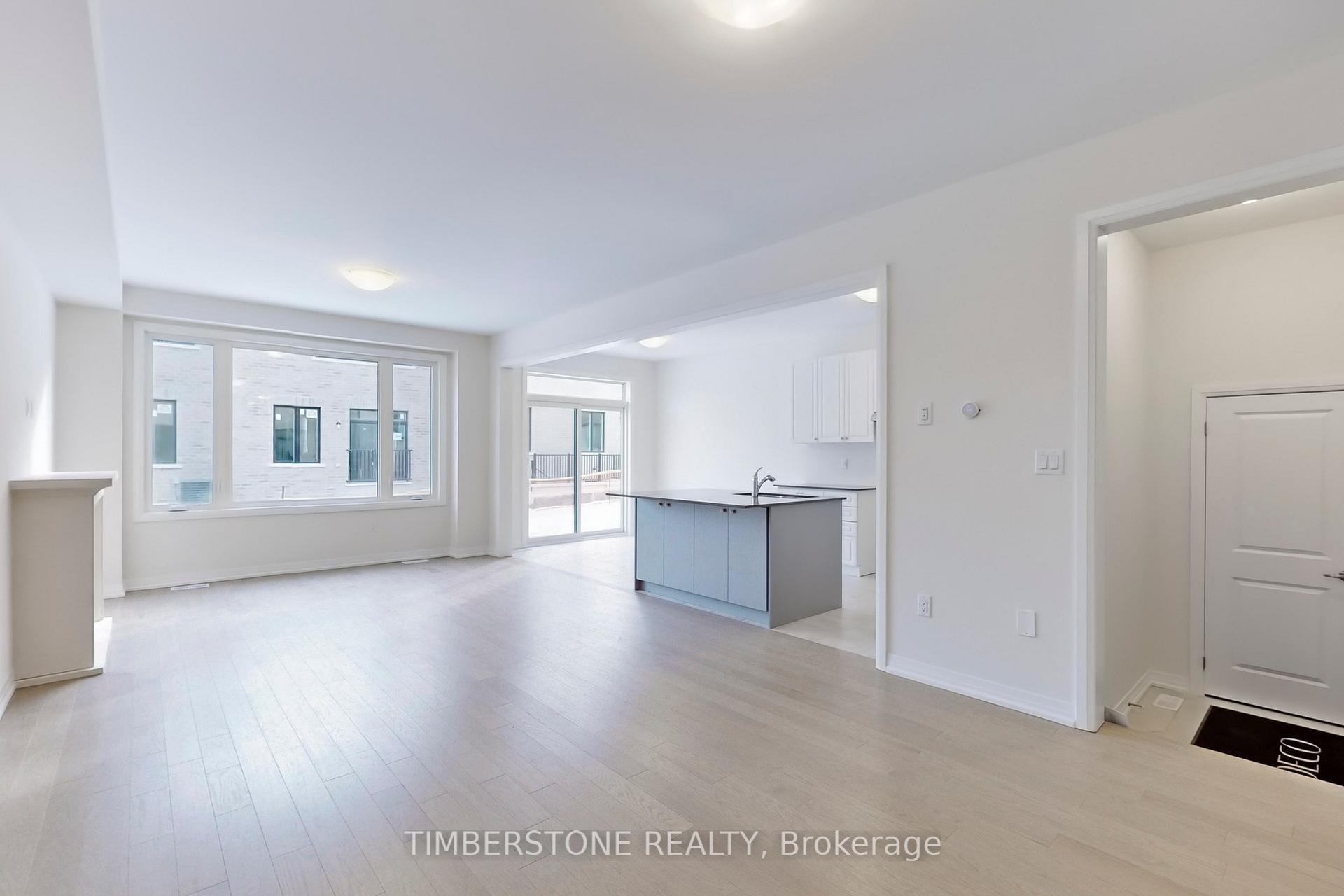 Photo 4 of 1829 Irish Moss Square, Pickering, Rural Pickering — HOMEH