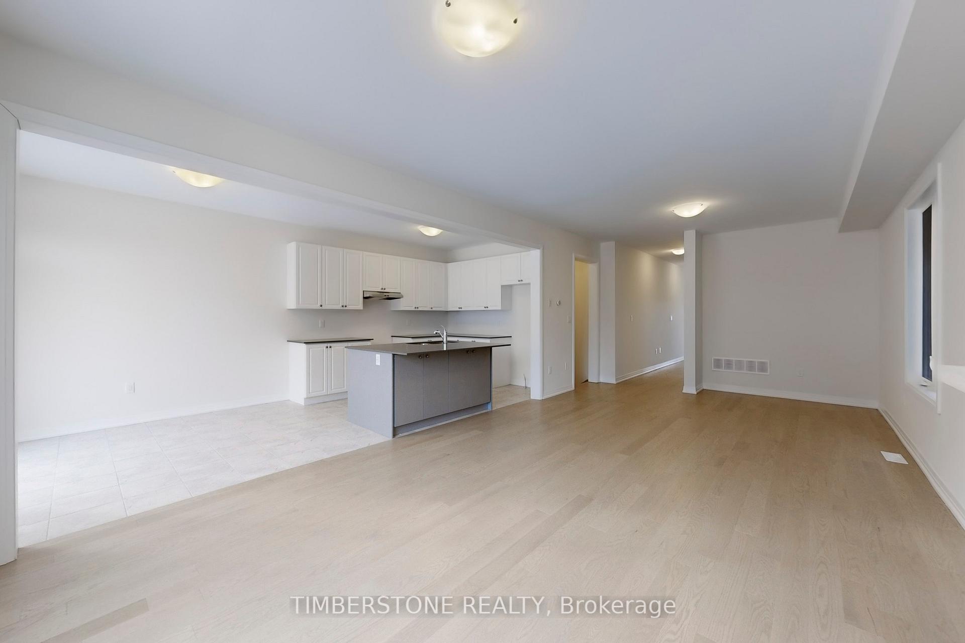 Photo 5 of 1829 Irish Moss Square, Pickering, Rural Pickering — HOMEH