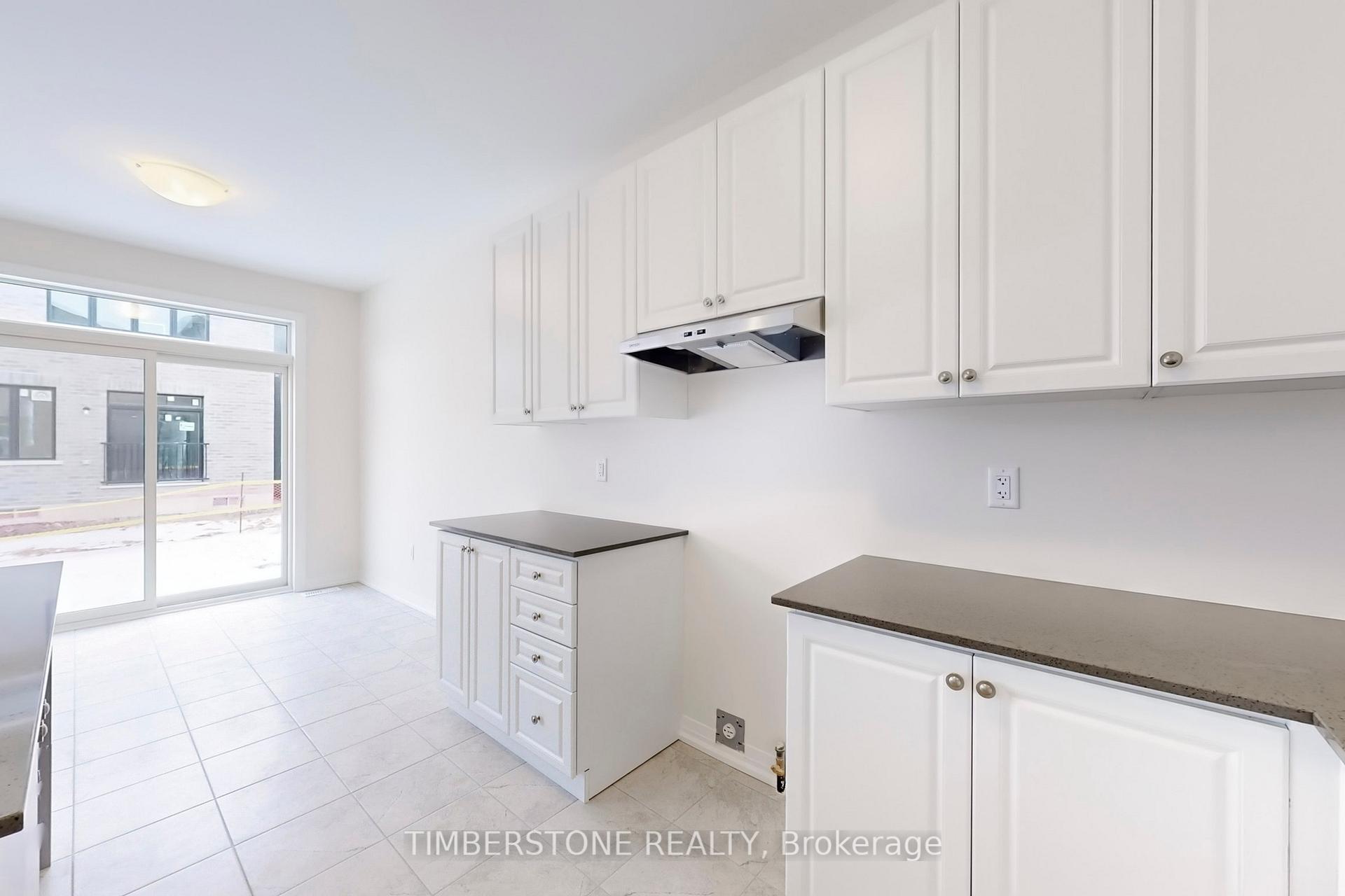 Photo 12 of 1829 Irish Moss Square, Pickering, Rural Pickering — HOMEH