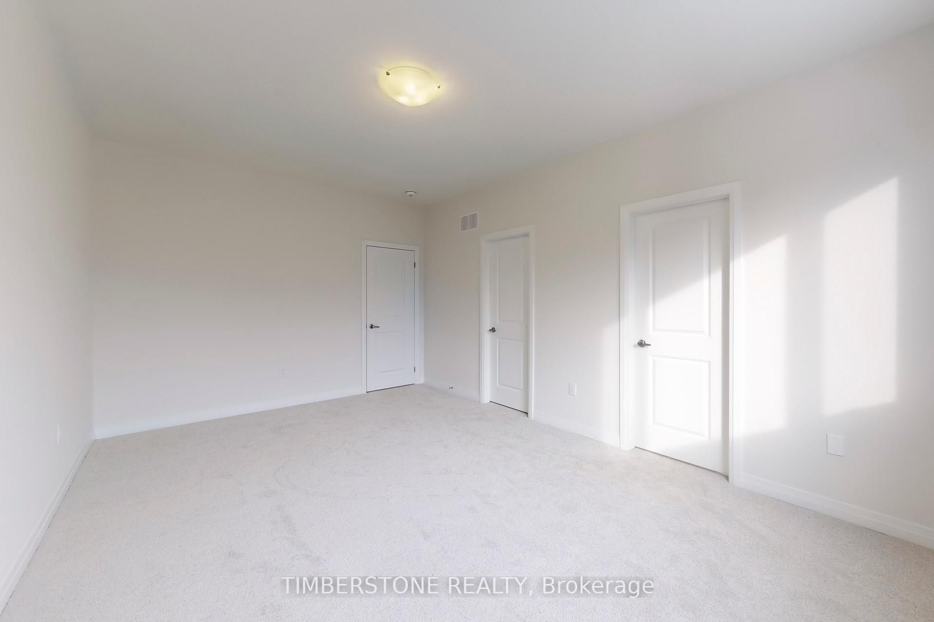 Photo 19 of 1829 Irish Moss Square, Pickering, Rural Pickering — HOMEH