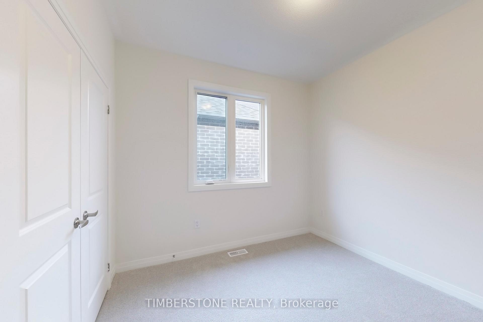 Photo 27 of 1829 Irish Moss Square, Pickering, Rural Pickering — HOMEH
