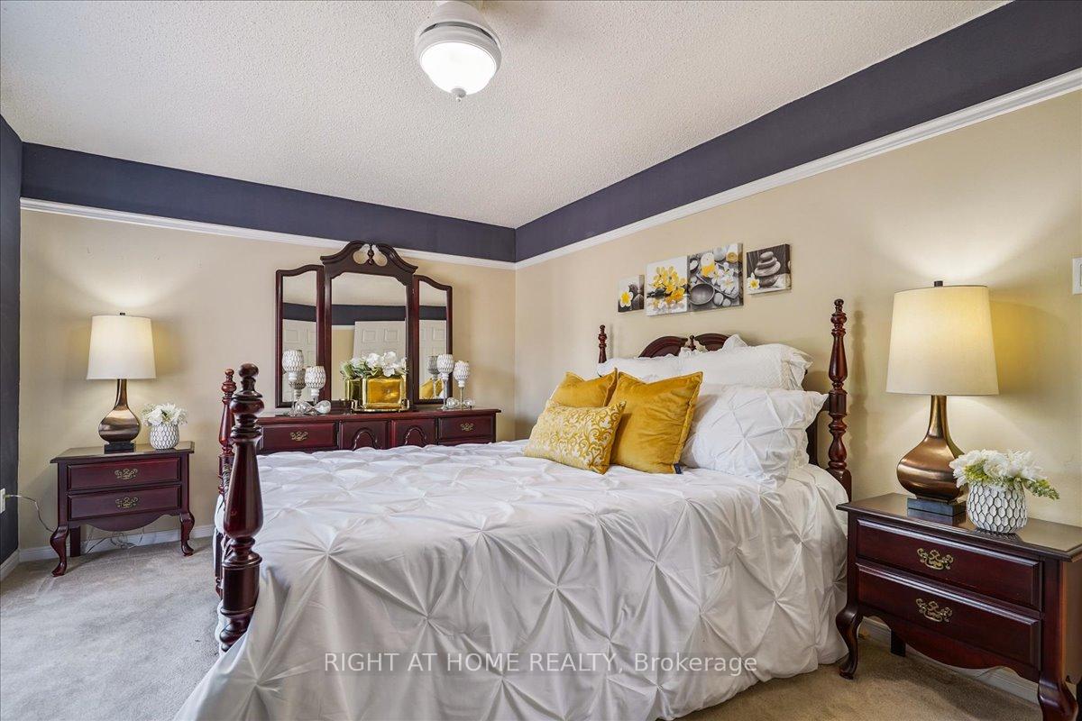 Photo 15 of 35 Millington Crescent, Ajax, Central — HOMEH