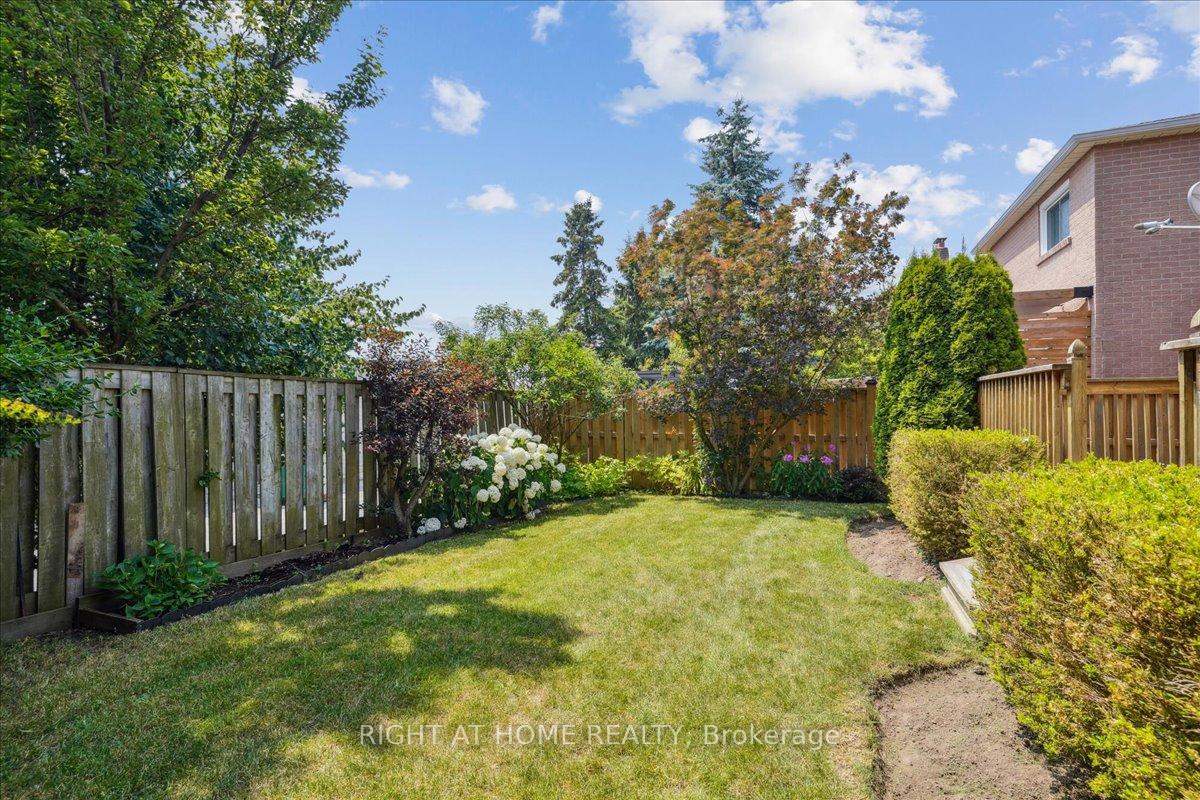 Photo 32 of 35 Millington Crescent, Ajax, Central — HOMEH