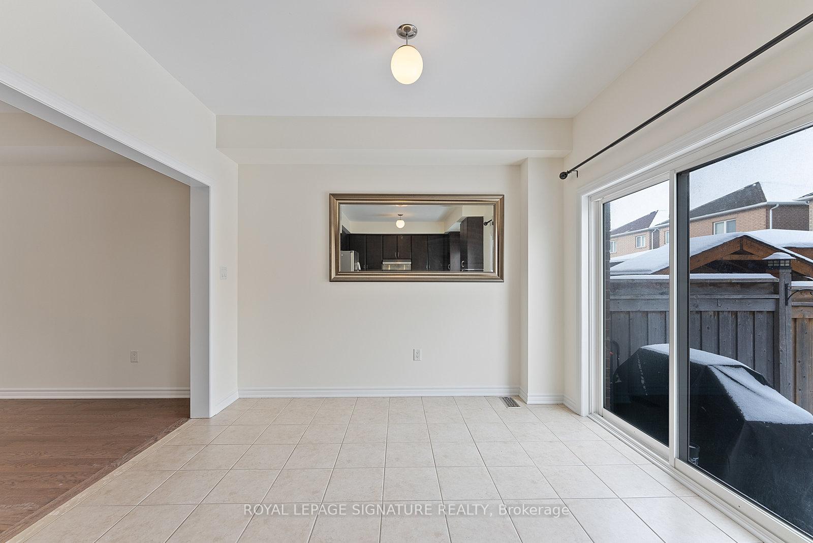 Photo 11 of 8 Zachary Place, Vaughan, Vellore Village — HOMEH