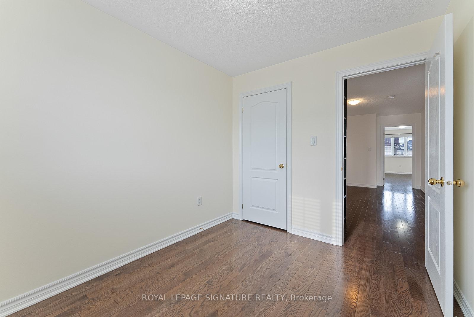 Photo 30 of 8 Zachary Place, Vaughan, Vellore Village — HOMEH