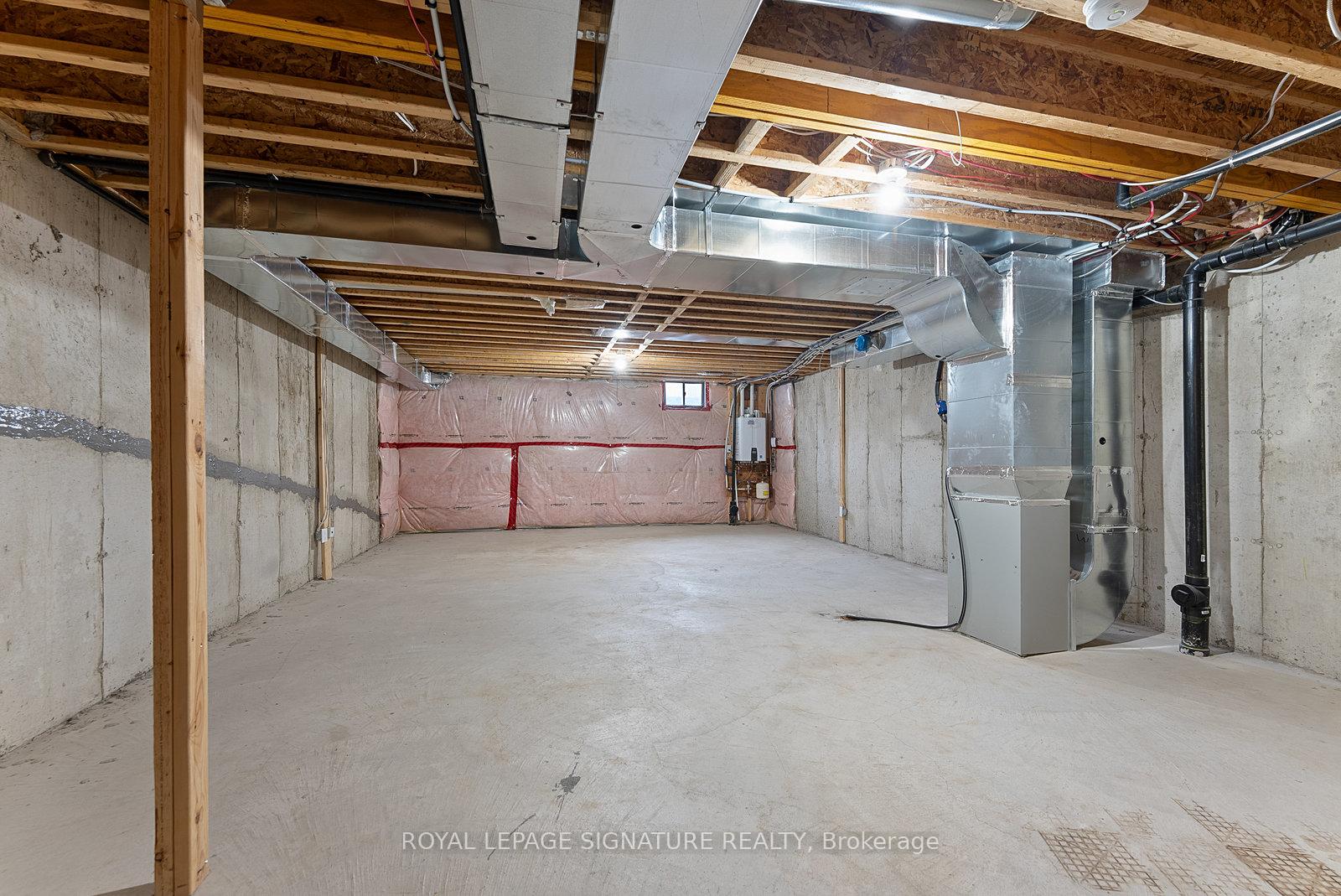 Photo 34 of 8 Zachary Place, Vaughan, Vellore Village — HOMEH