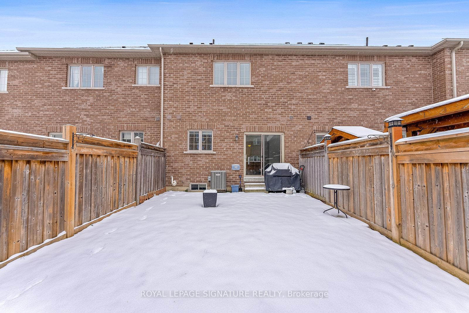 Photo 38 of 8 Zachary Place, Vaughan, Vellore Village — HOMEH