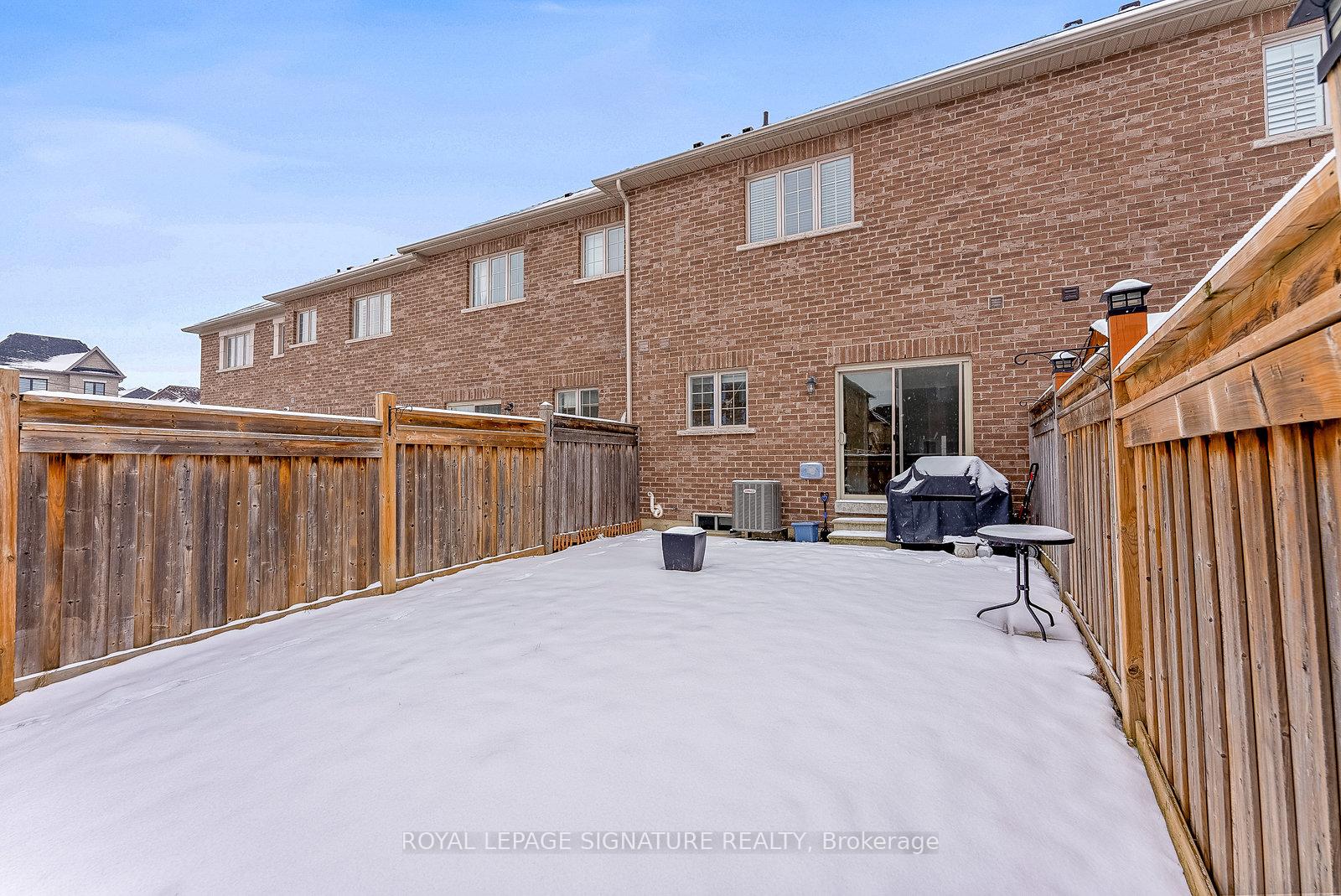 Photo 39 of 8 Zachary Place, Vaughan, Vellore Village — HOMEH