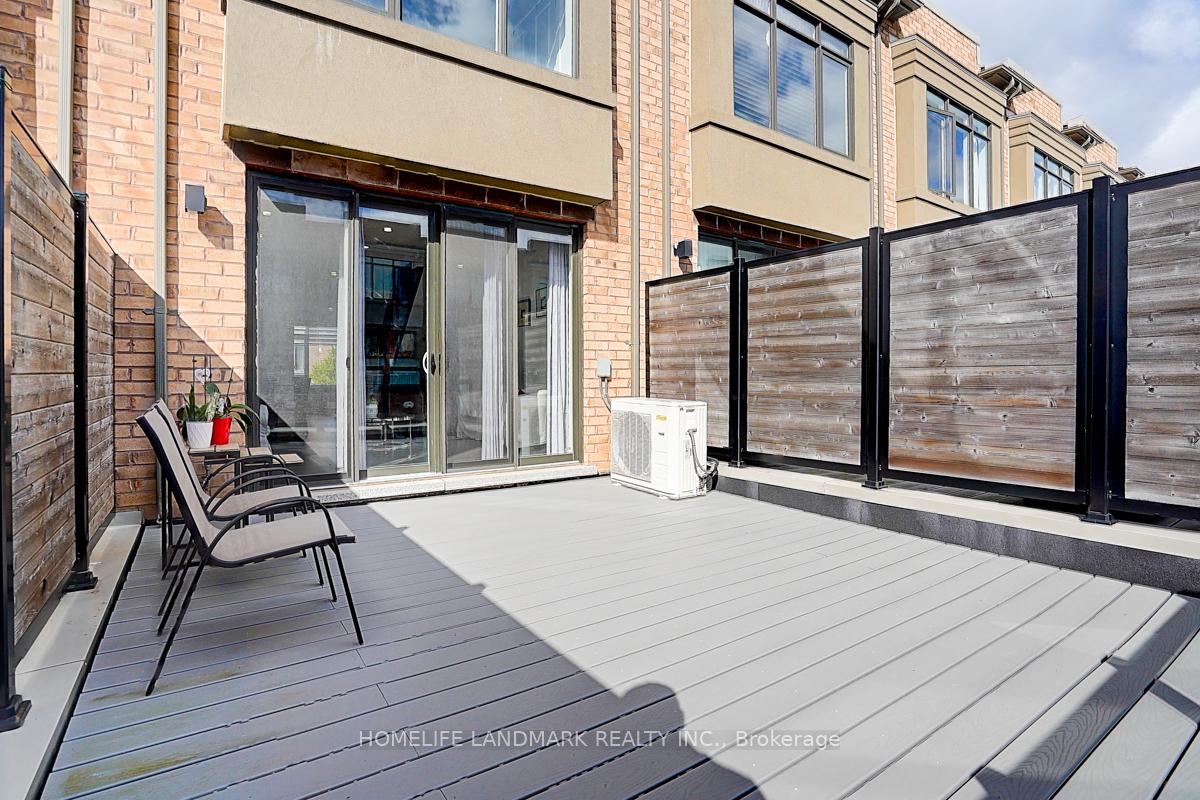 Photo 22 of 165 Salterton Circle, Vaughan, Rural Vaughan — HOMEH