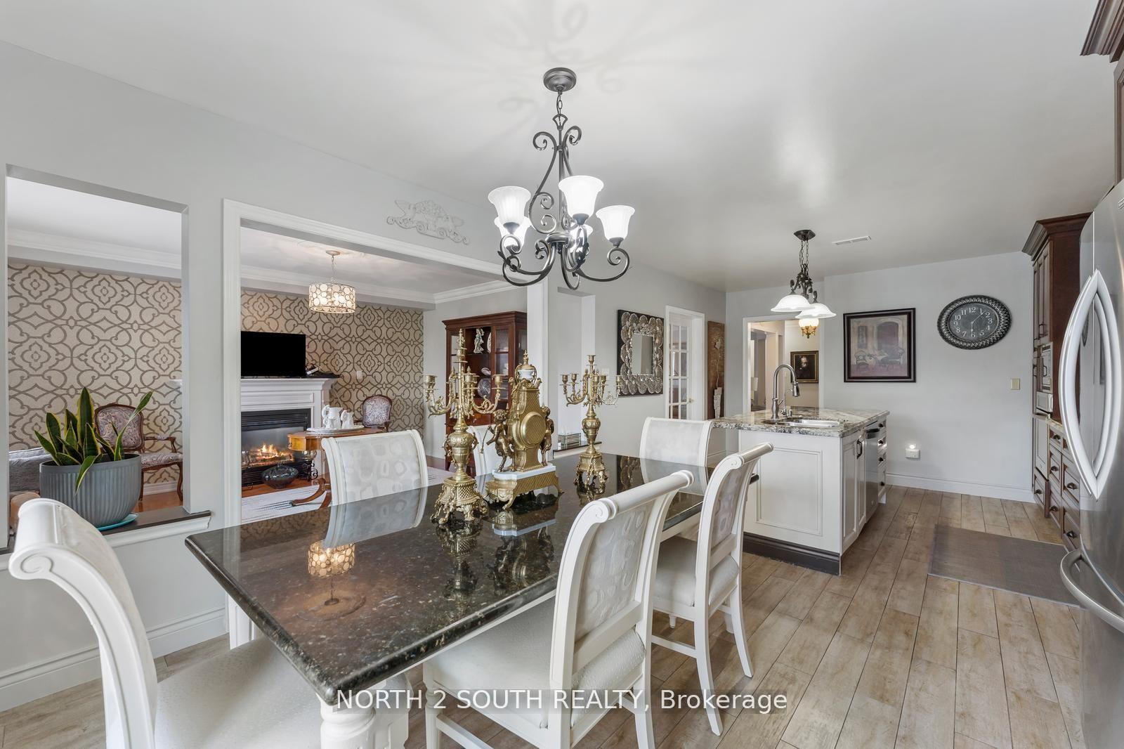 Photo 16 of 121 Royal Pine Avenue, Vaughan, Sonoma Heights — HOMEH