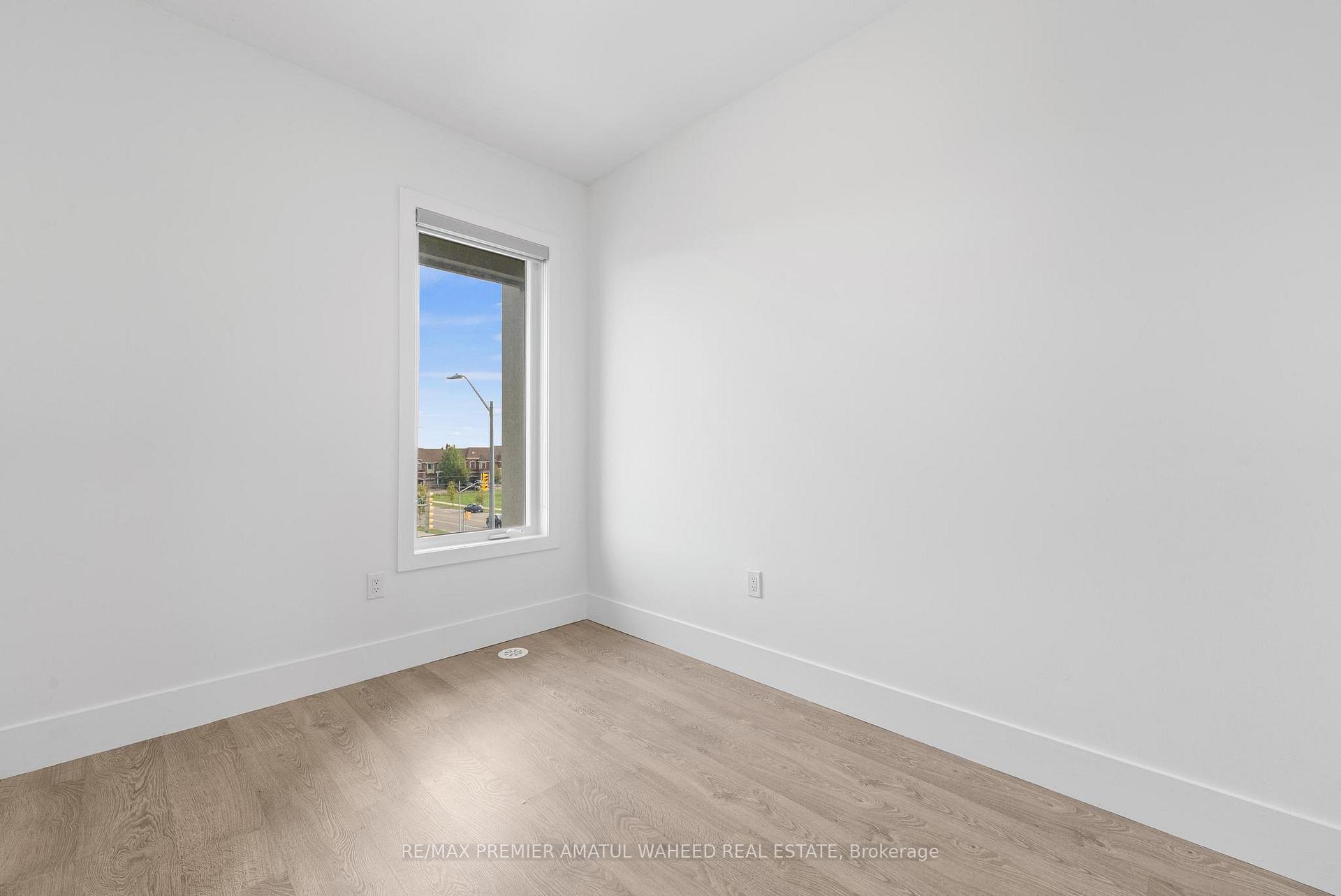 Photo 30 of 3928 Major Mackenzie Drive, Vaughan, Vellore Village — HOMEH