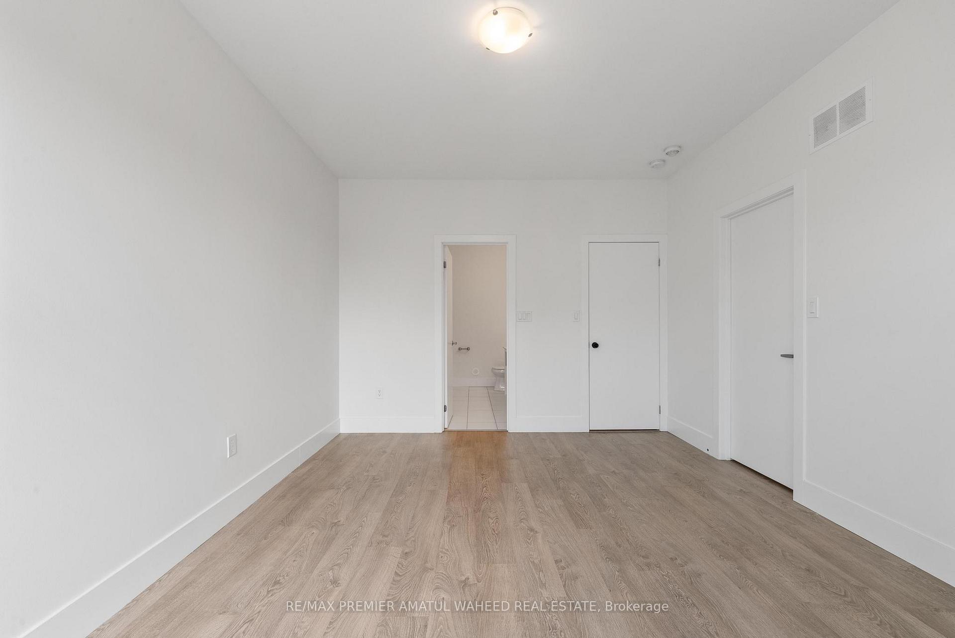 Photo 38 of 3928 Major Mackenzie Drive, Vaughan, Vellore Village — HOMEH