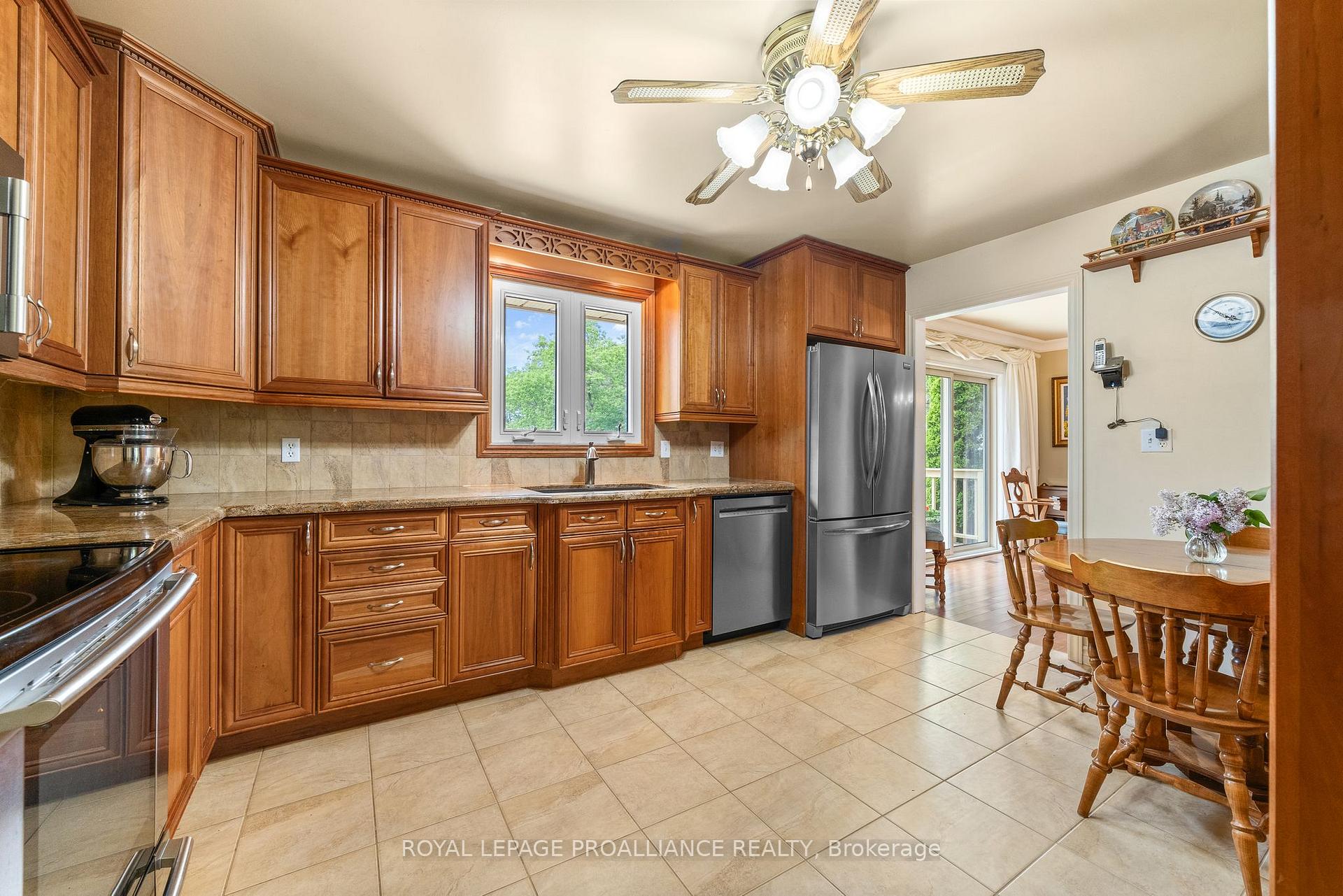 Photo 18 of 3286 County Rd 3, Prince Edward County, Ameliasburg Ward — HOMEH