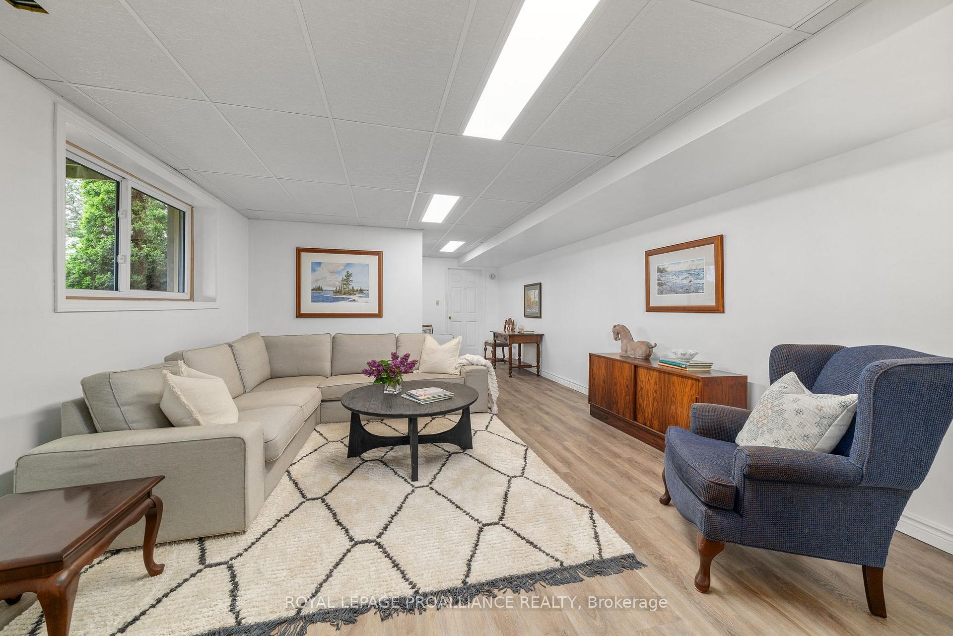 Photo 32 of 3286 County Rd 3, Prince Edward County, Ameliasburg Ward — HOMEH
