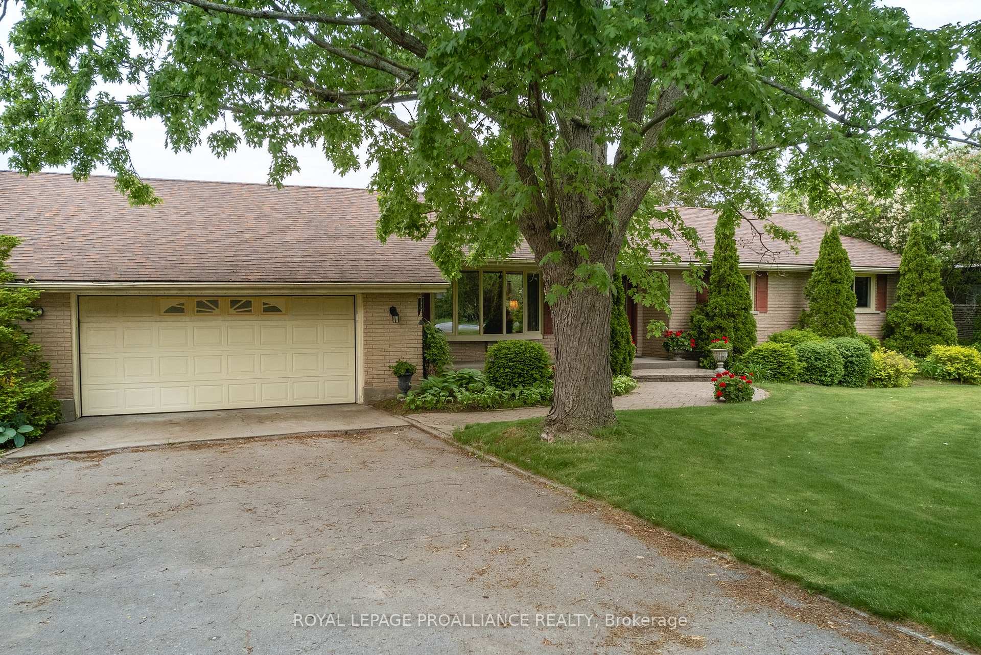 Photo 39 of 3286 County Rd 3, Prince Edward County, Ameliasburg Ward — HOMEH