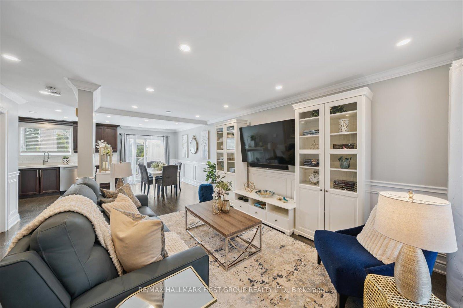 Photo 7 of 51 Andrea Lane, Vaughan, East Woodbridge — HOMEH