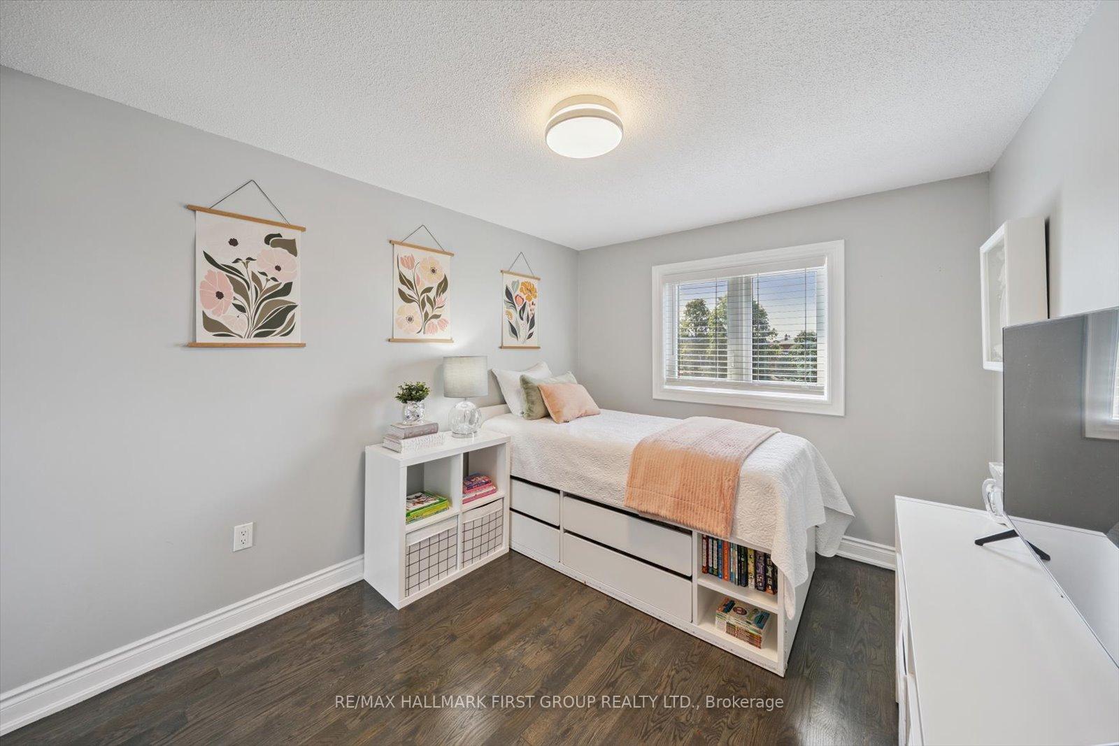 Photo 23 of 51 Andrea Lane, Vaughan, East Woodbridge — HOMEH