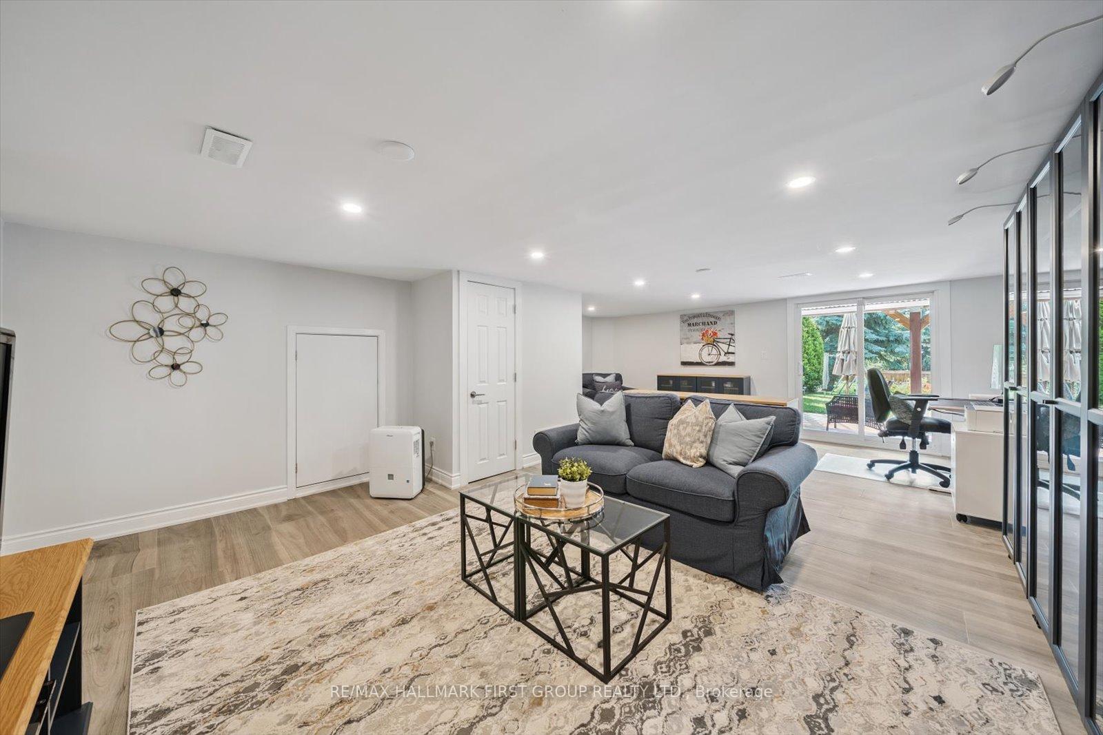Photo 28 of 51 Andrea Lane, Vaughan, East Woodbridge — HOMEH
