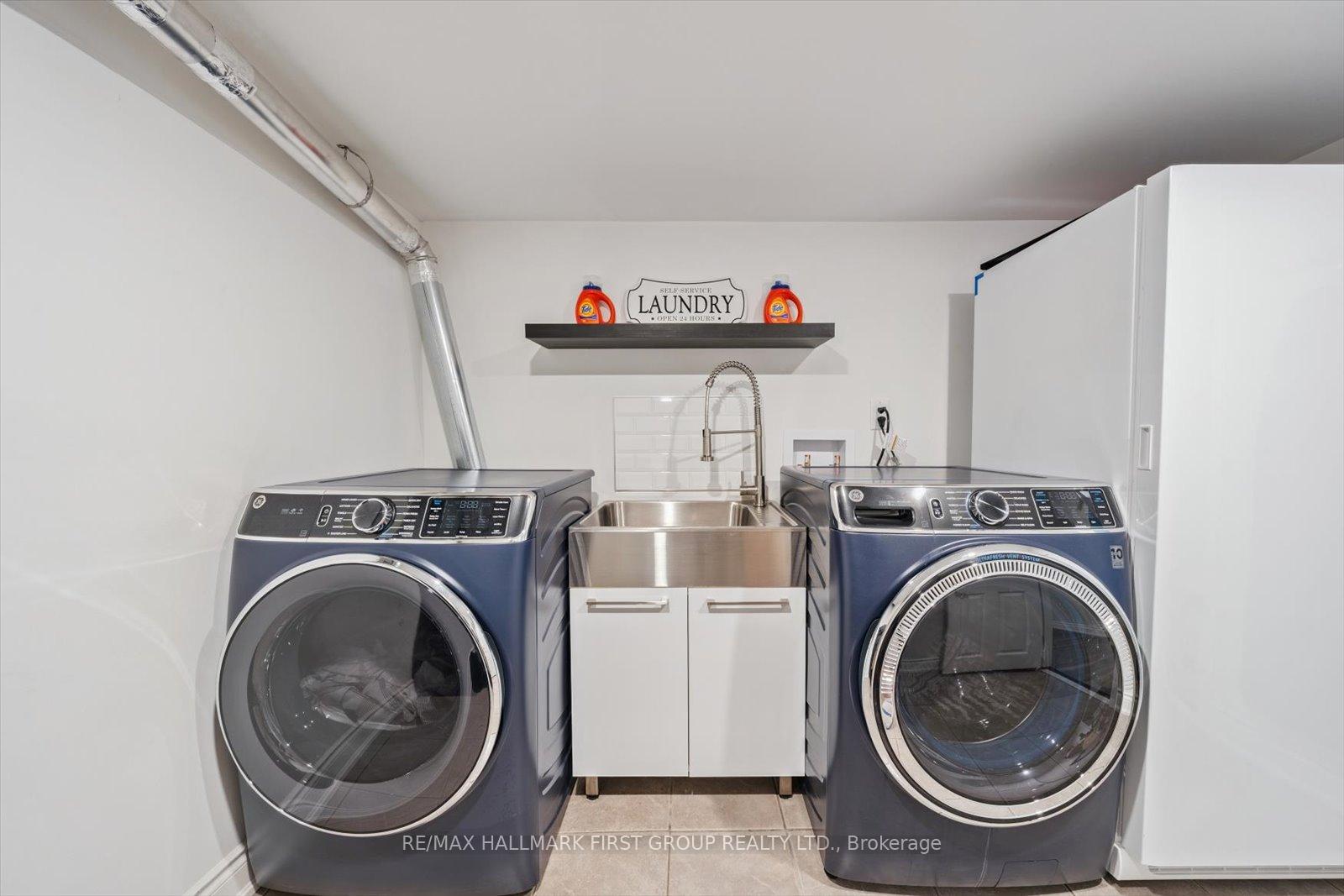 Photo 33 of 51 Andrea Lane, Vaughan, East Woodbridge — HOMEH