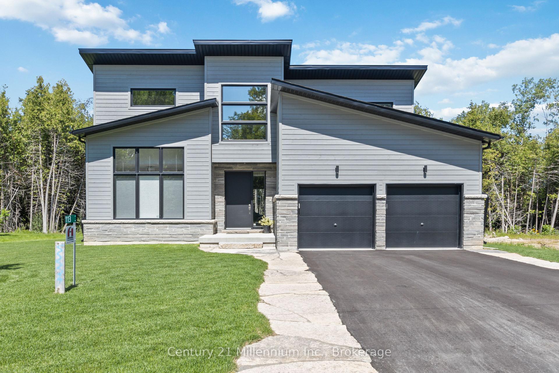 Front of 113 Tekiah Road