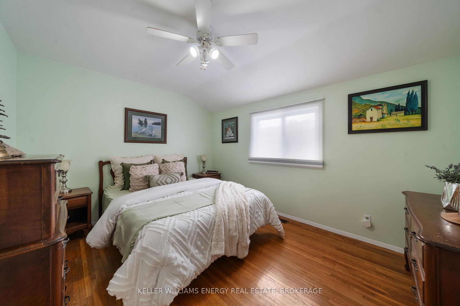 Photo 17 of 728 Annland Street, Pickering, Bay Ridges — HOMEH