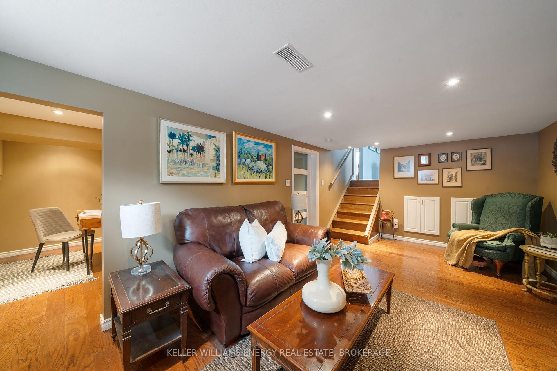 Photo 24 of 728 Annland Street, Pickering, Bay Ridges — HOMEH