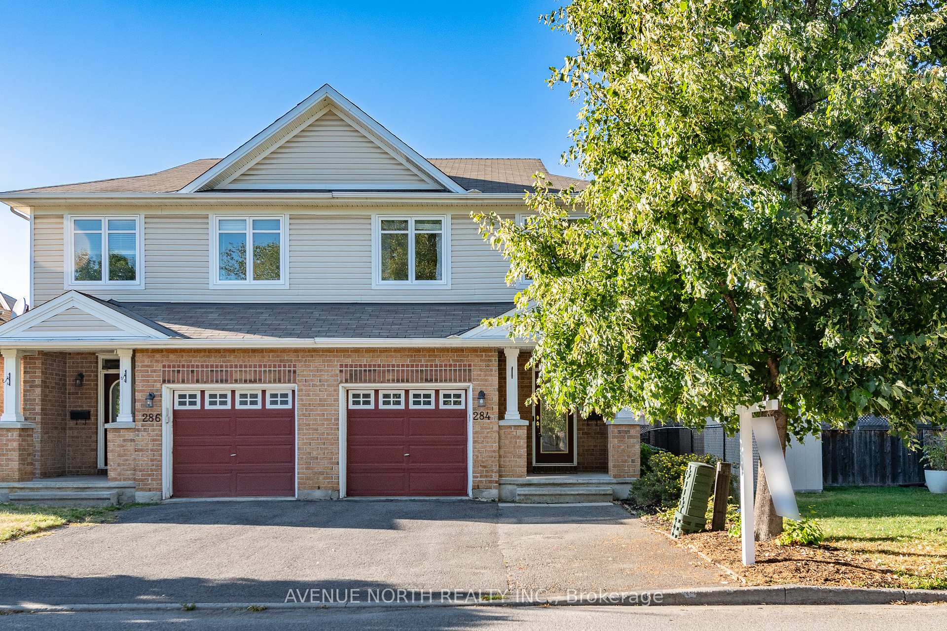 Photo 1 of 284 Parkin Circle, Ottawa, Blossom Park/Kemp Park/Findlay Creek — HOMEH