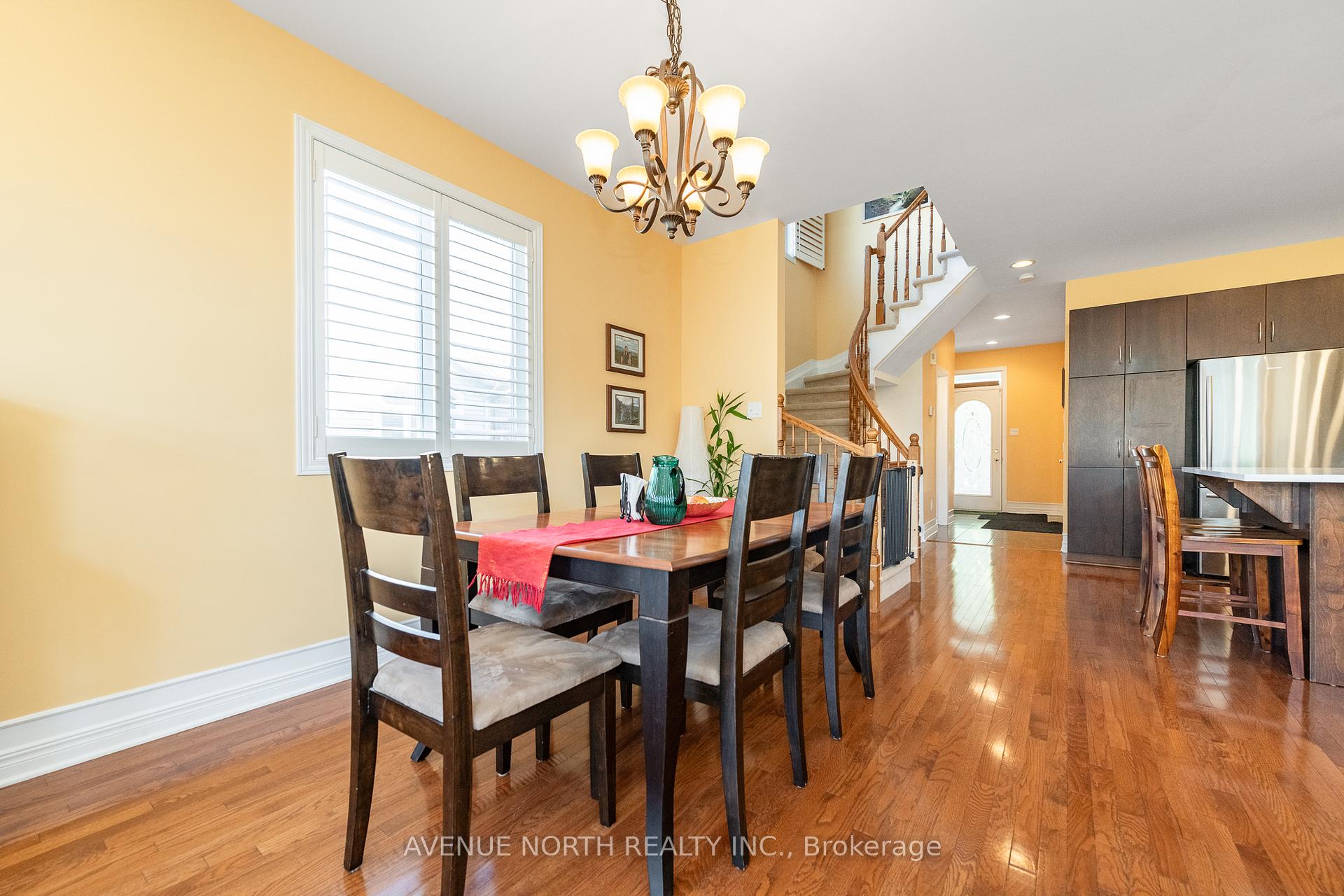 Photo 16 of 284 Parkin Circle, Ottawa, Blossom Park/Kemp Park/Findlay Creek — HOMEH
