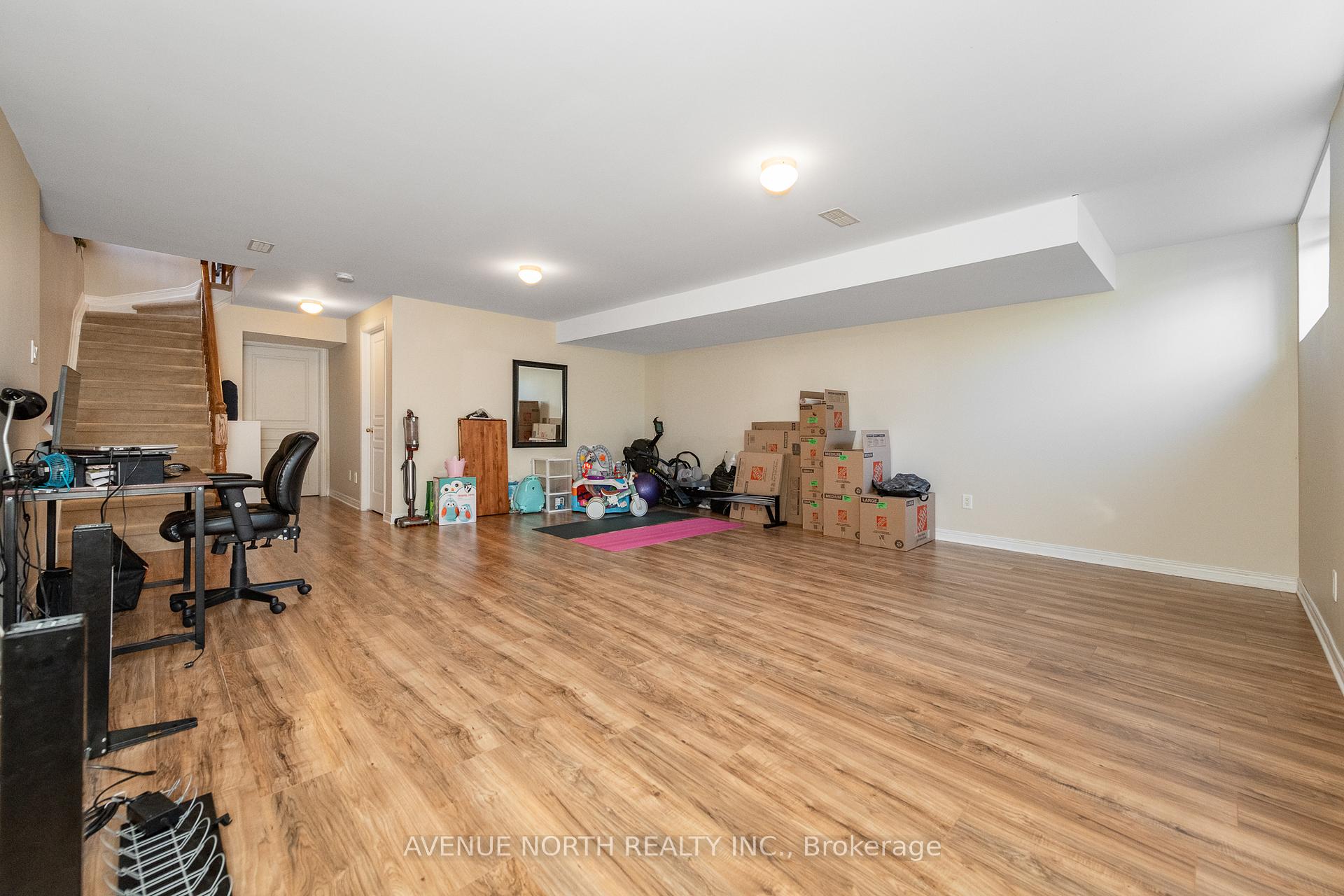 Photo 34 of 284 Parkin Circle, Ottawa, Blossom Park/Kemp Park/Findlay Creek — HOMEH