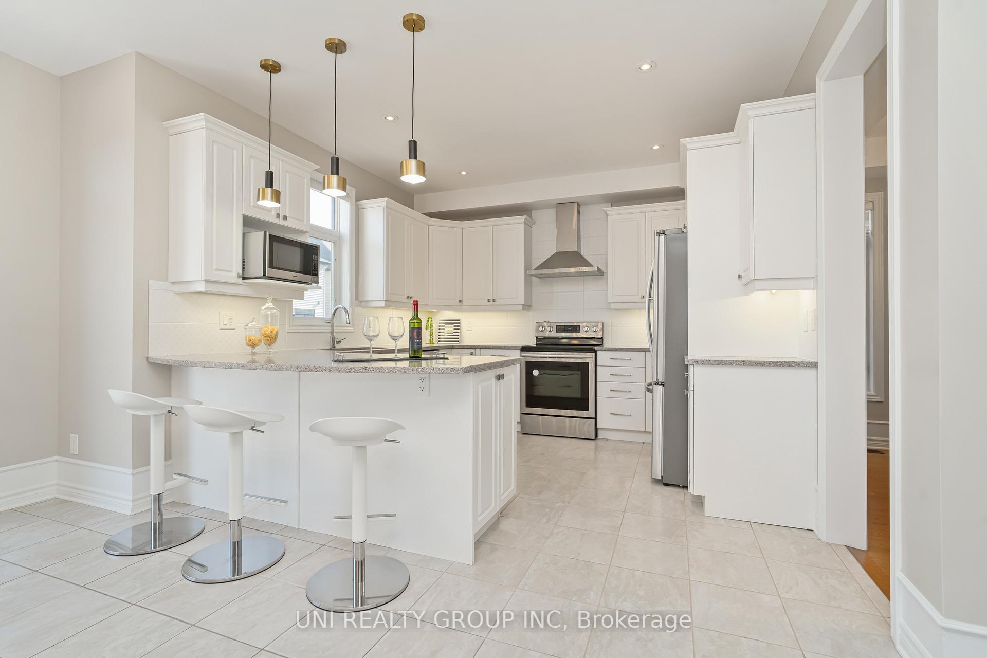 Photo 21 of 172 Cambie Road, Ottawa, Riverside South/Gloucester Glen — HOMEH