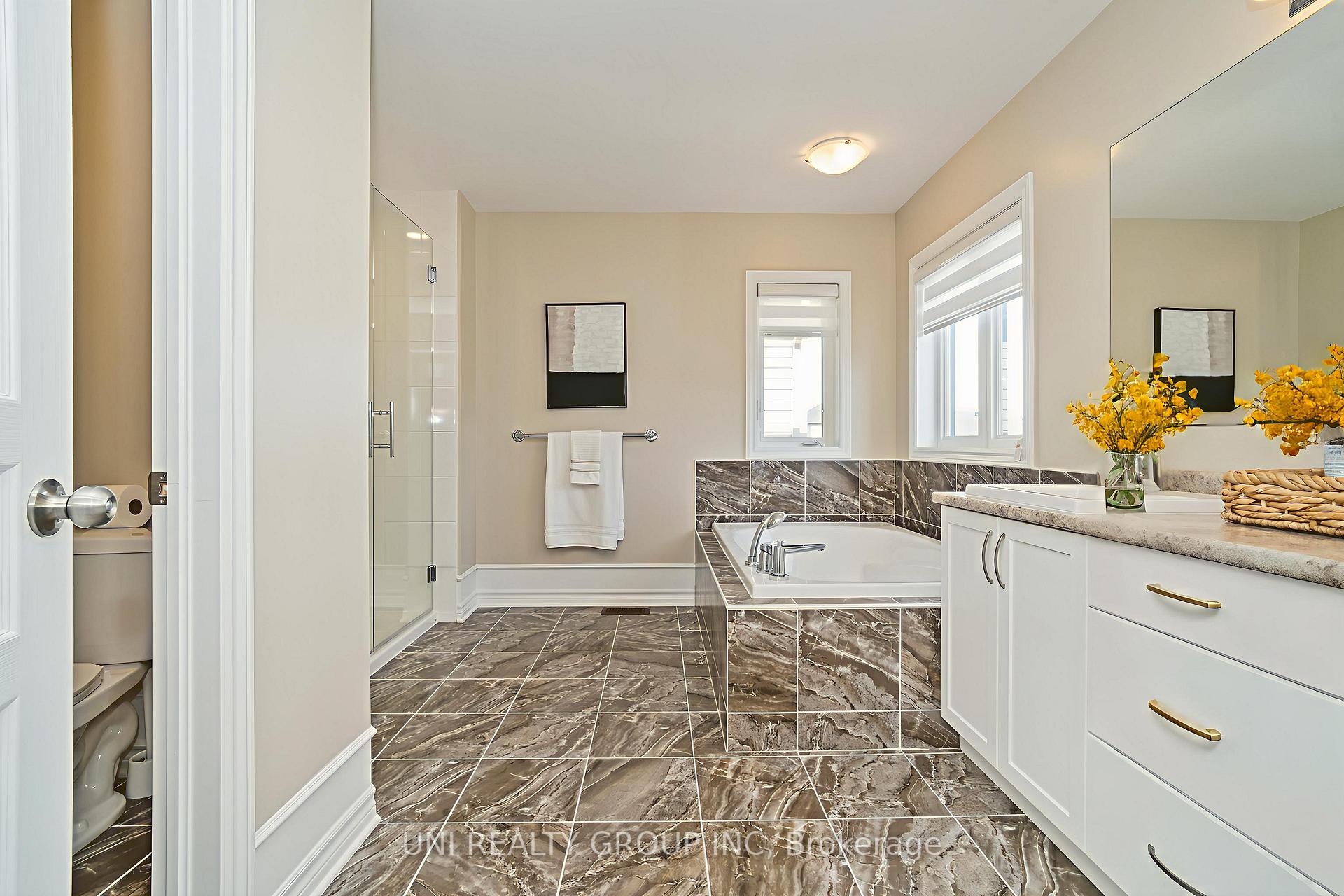 Photo 35 of 172 Cambie Road, Ottawa, Riverside South/Gloucester Glen — HOMEH