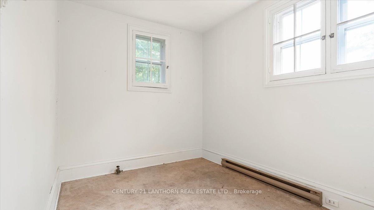 Photo 20 of 35 King Street, Prince Edward County, Picton Ward — HOMEH