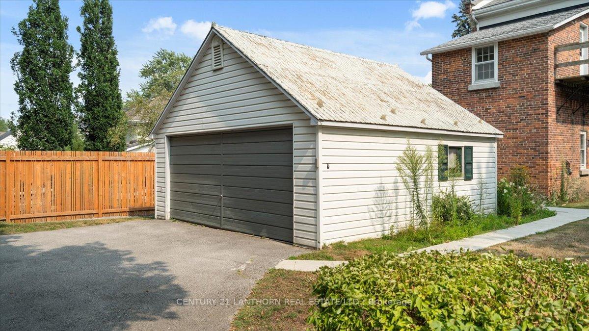 Photo 47 of 35 King Street, Prince Edward County, Picton Ward — HOMEH