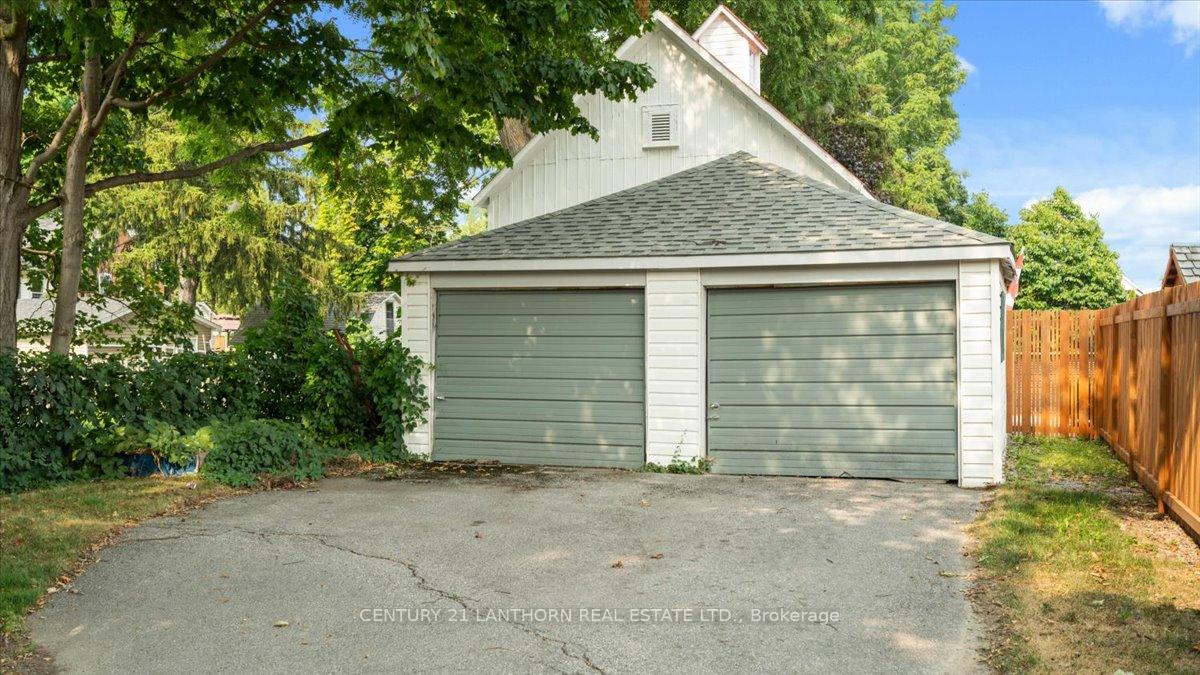 Photo 48 of 35 King Street, Prince Edward County, Picton Ward — HOMEH