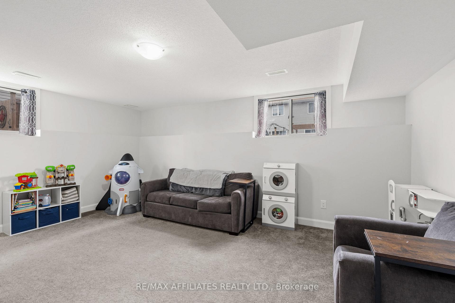 Photo 24 of 78 Stonehaven Way, Arnprior — HOMEH