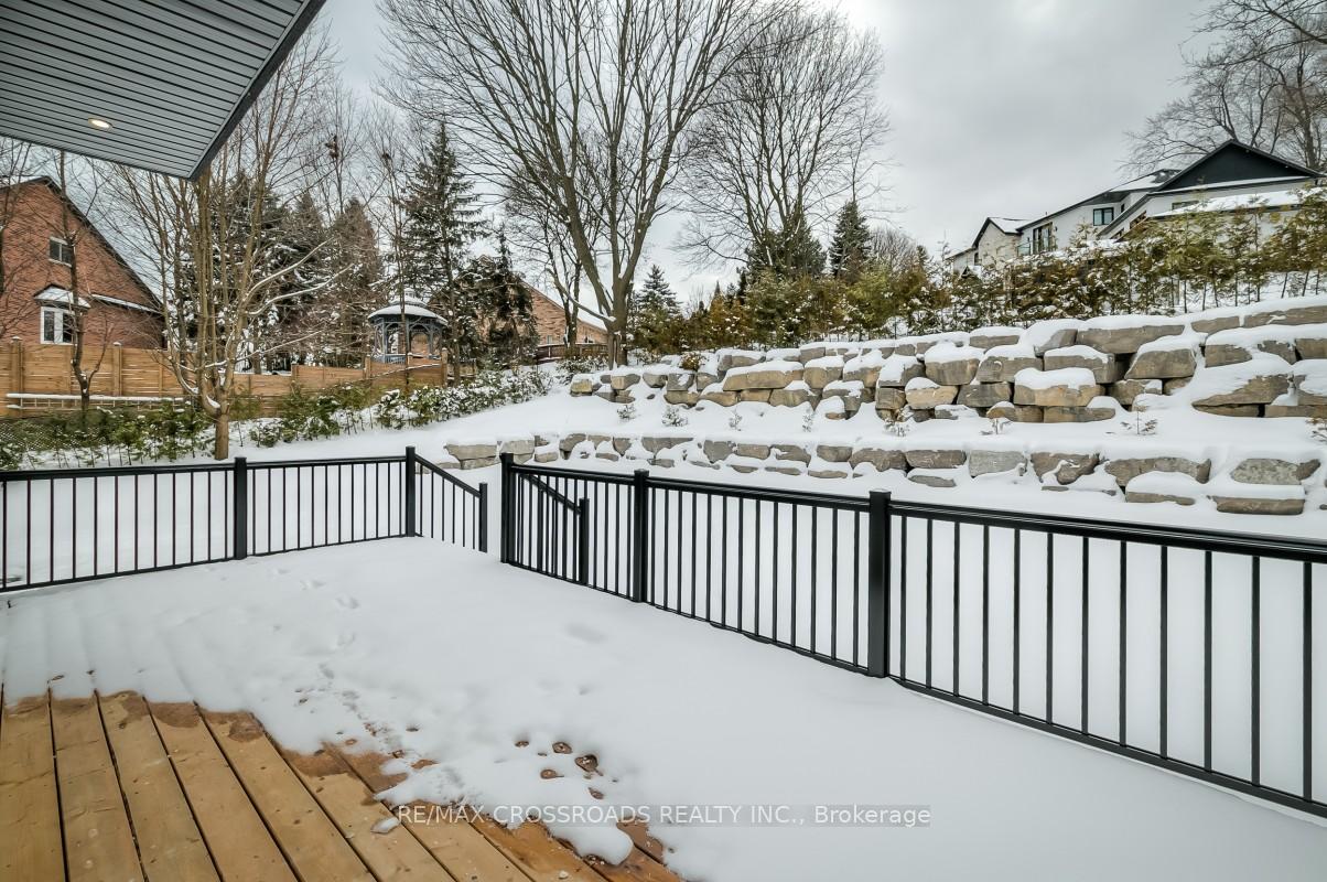Photo 45 of 696 Hillview Crescent, Pickering, West Shore — HOMEH