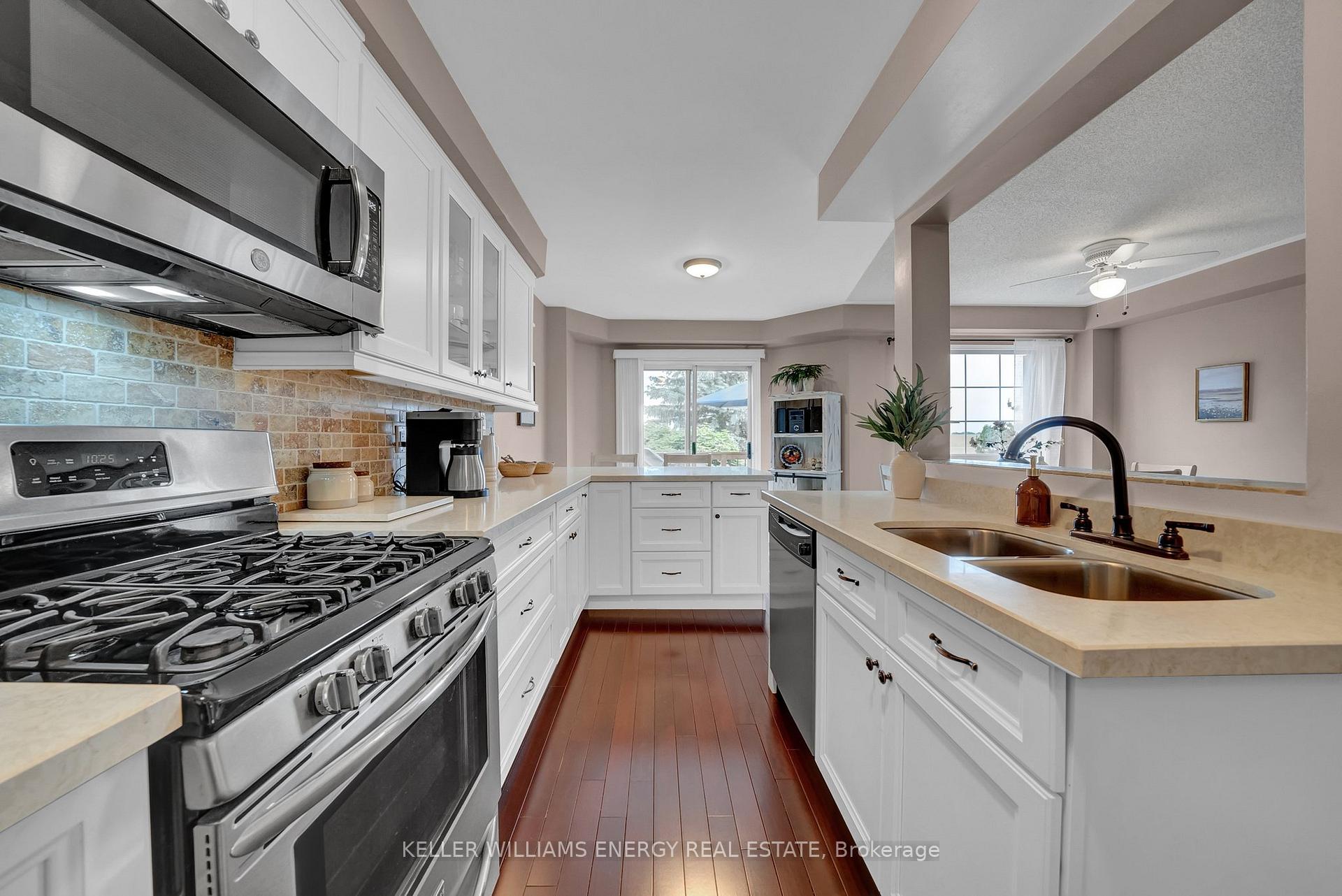 Photo 7 of 120 Hibbard Drive, Ajax, Central — HOMEH