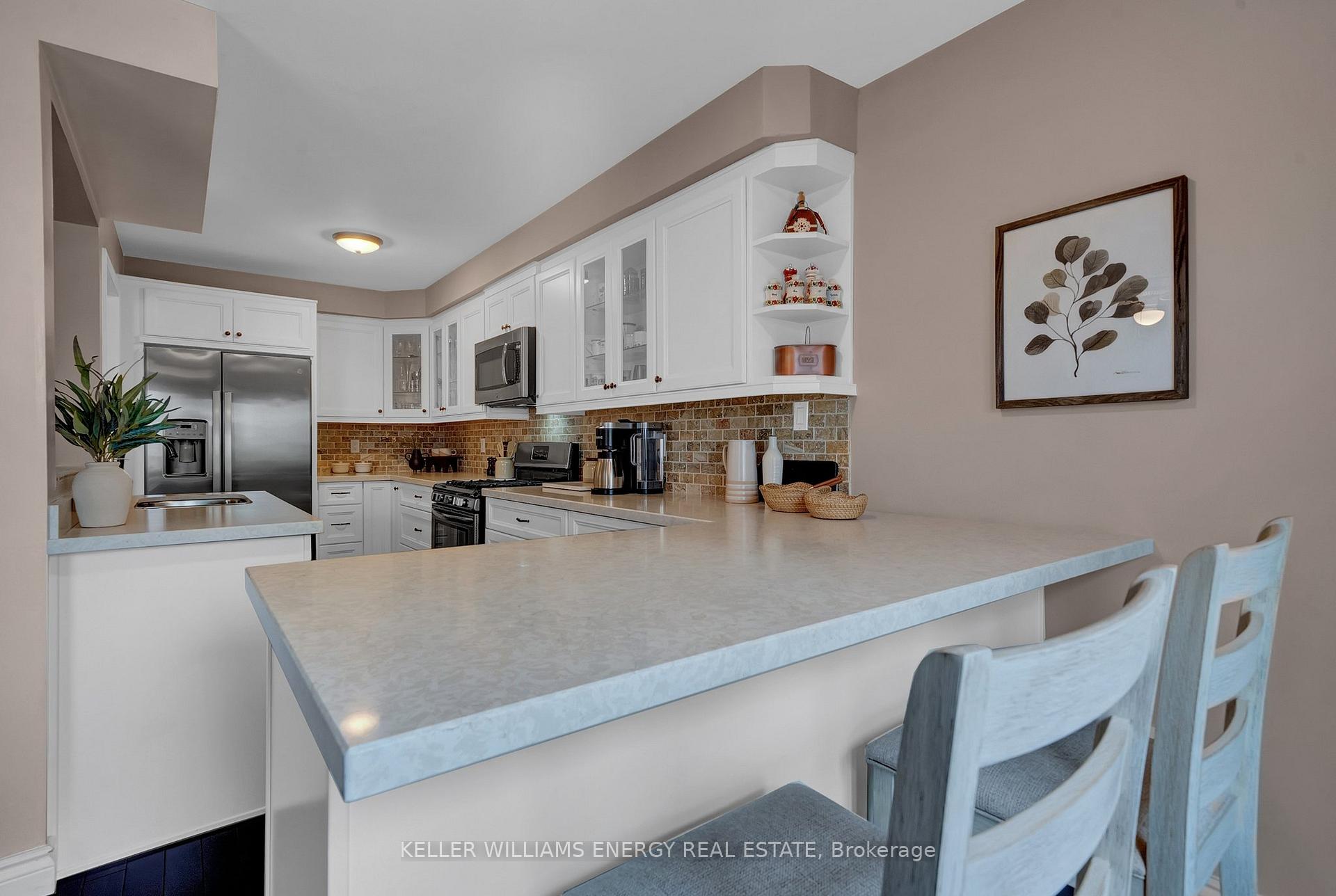 Photo 8 of 120 Hibbard Drive, Ajax, Central — HOMEH