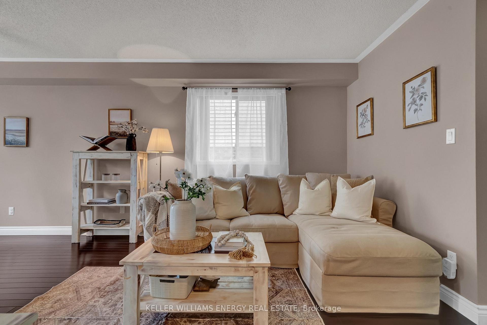 Photo 16 of 120 Hibbard Drive, Ajax, Central — HOMEH